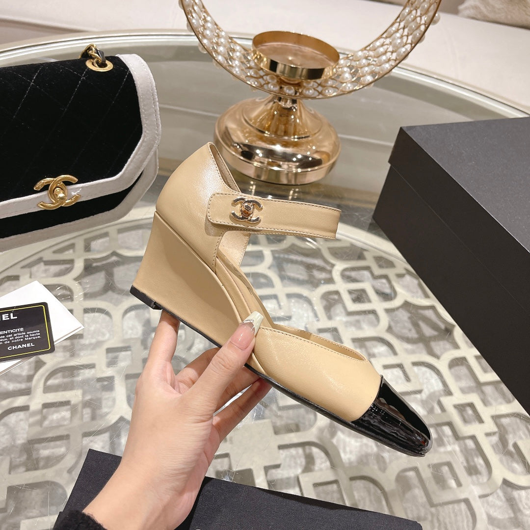 CHANEL ballet 6cm beige black wedge heel