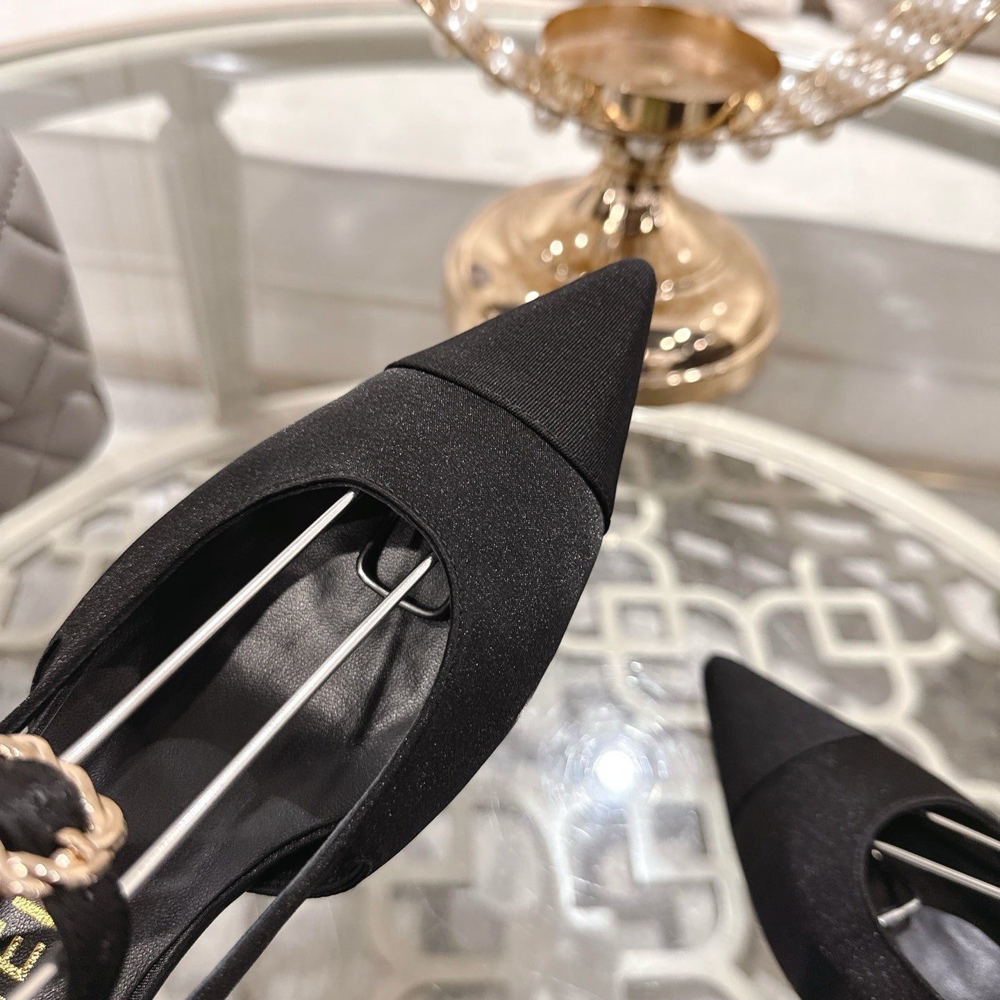 CHANEL 25 Slingback heel Black Silk and Sheepskin 268921