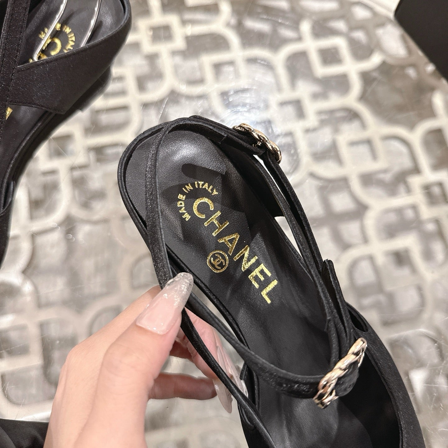 CHANEL 25 Slingback heel Black Silk and Sheepskin 268921