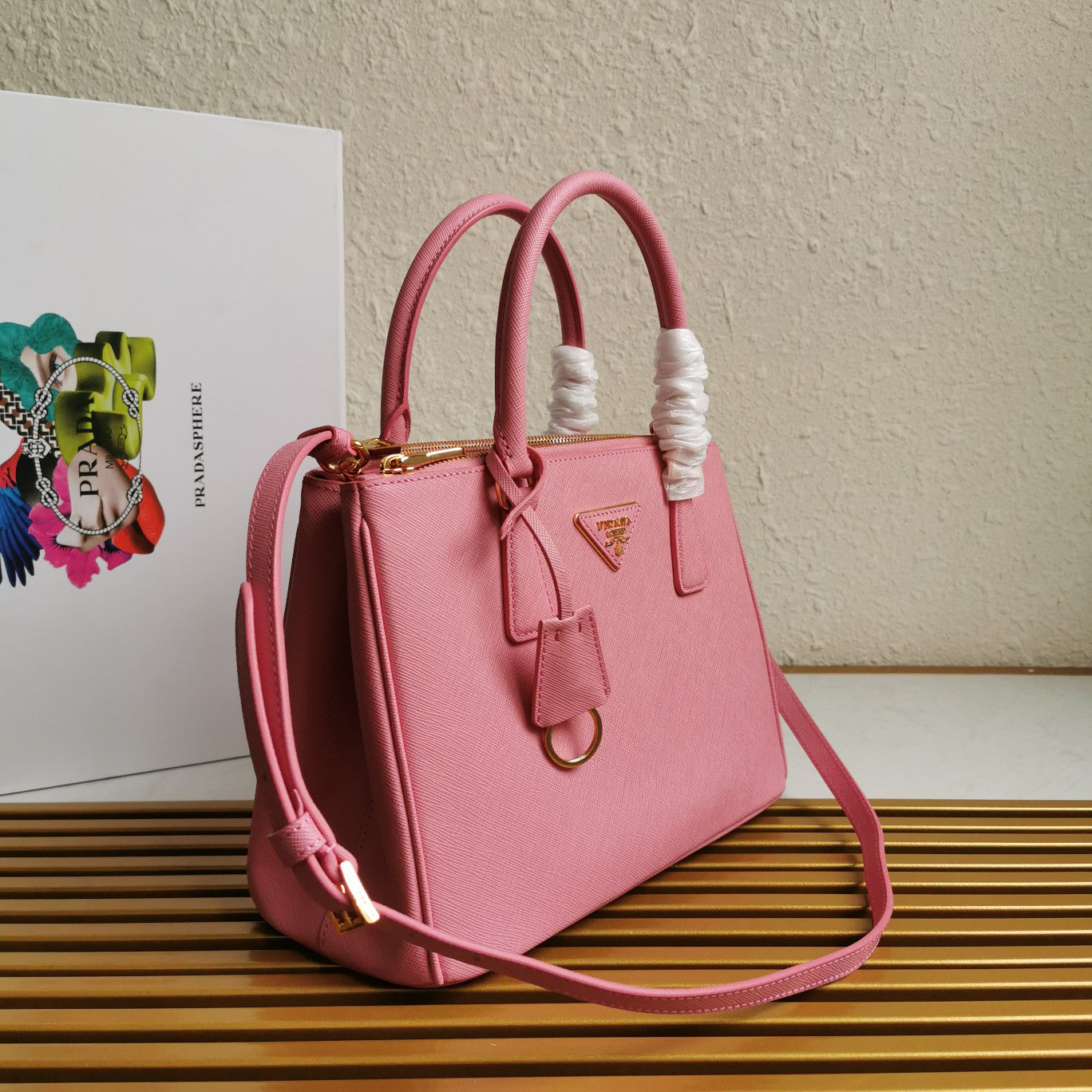 PRADA GALLERIA 28 BAG IN LIGHT PINK SAFFIANO LEATHER