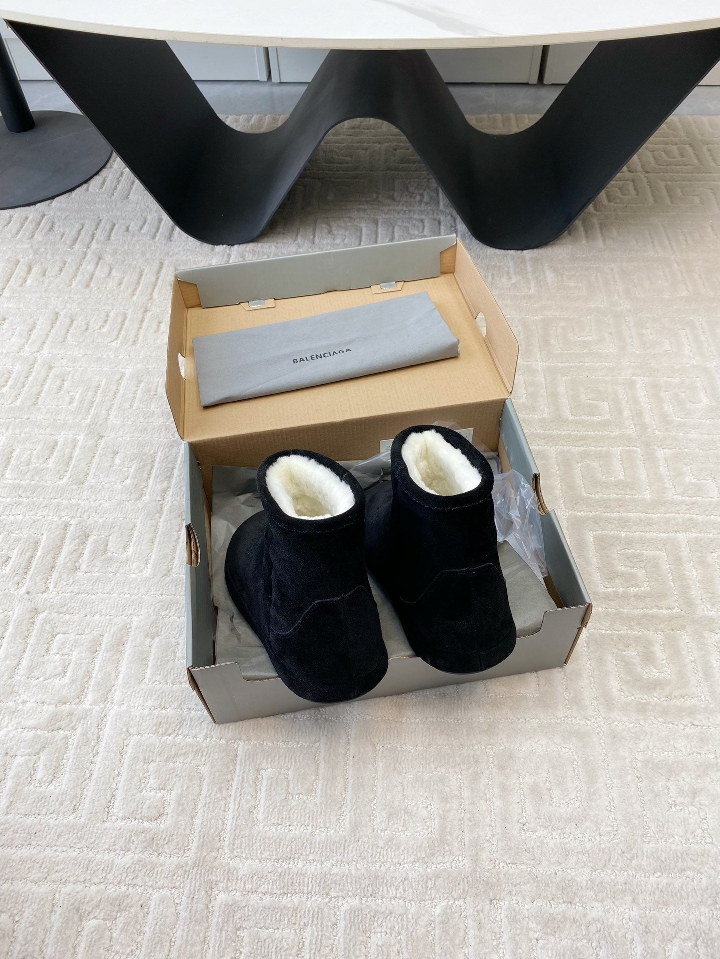 Balanciaga FLAT ANKLE BOOTS IN BLACK SUEDE AND SHEARLING LINING