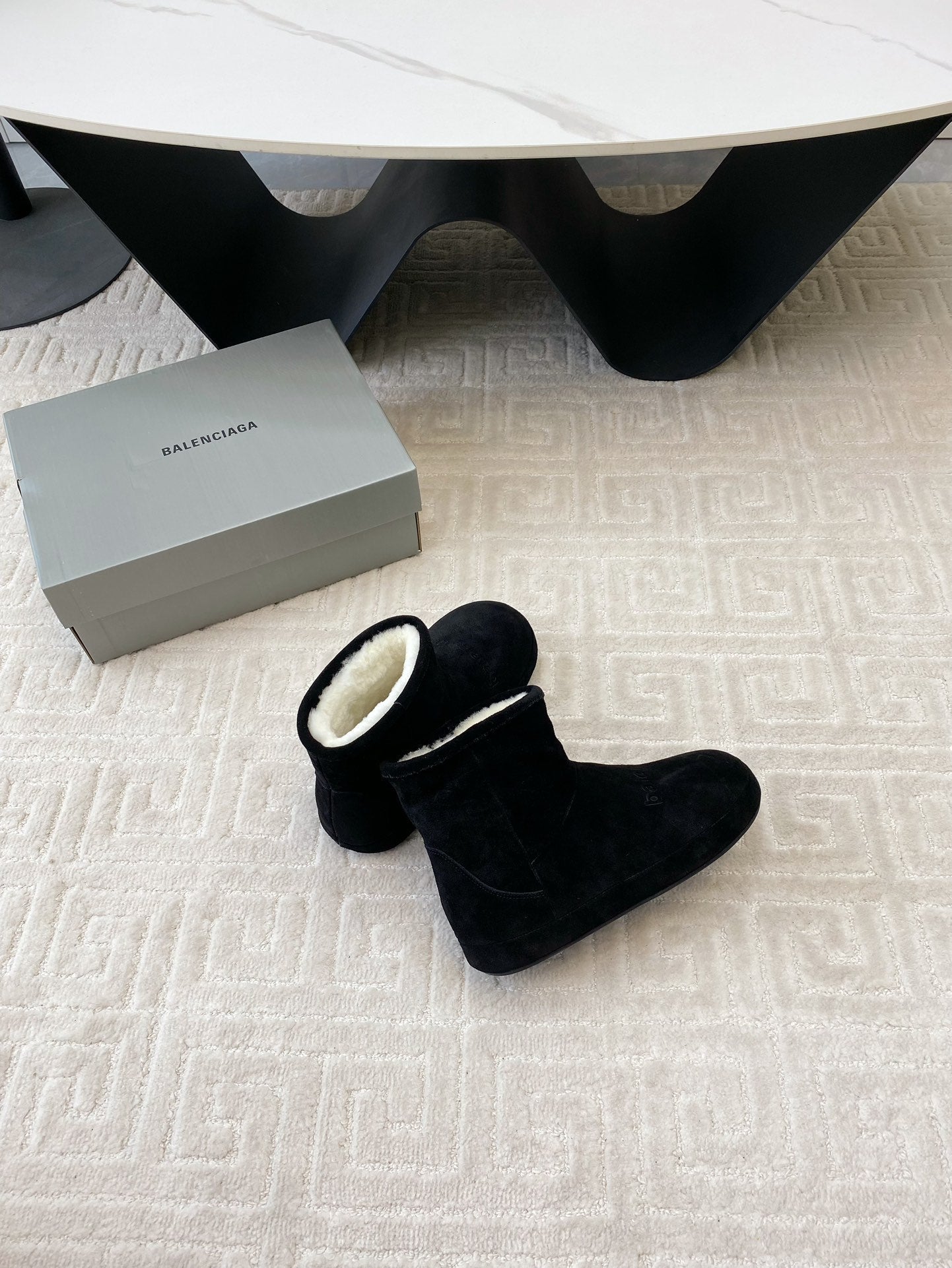 Balanciaga FLAT ANKLE BOOTS IN BLACK SUEDE AND SHEARLING LINING