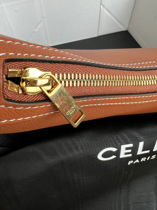 Celine small heloise 23cm brown calfskin gold hardware
