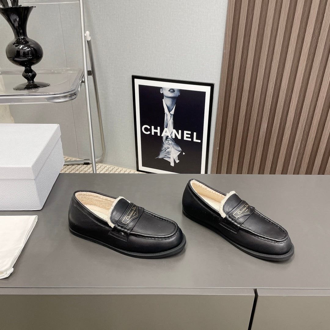 DIOR Loafer In Black Cowhide 996003