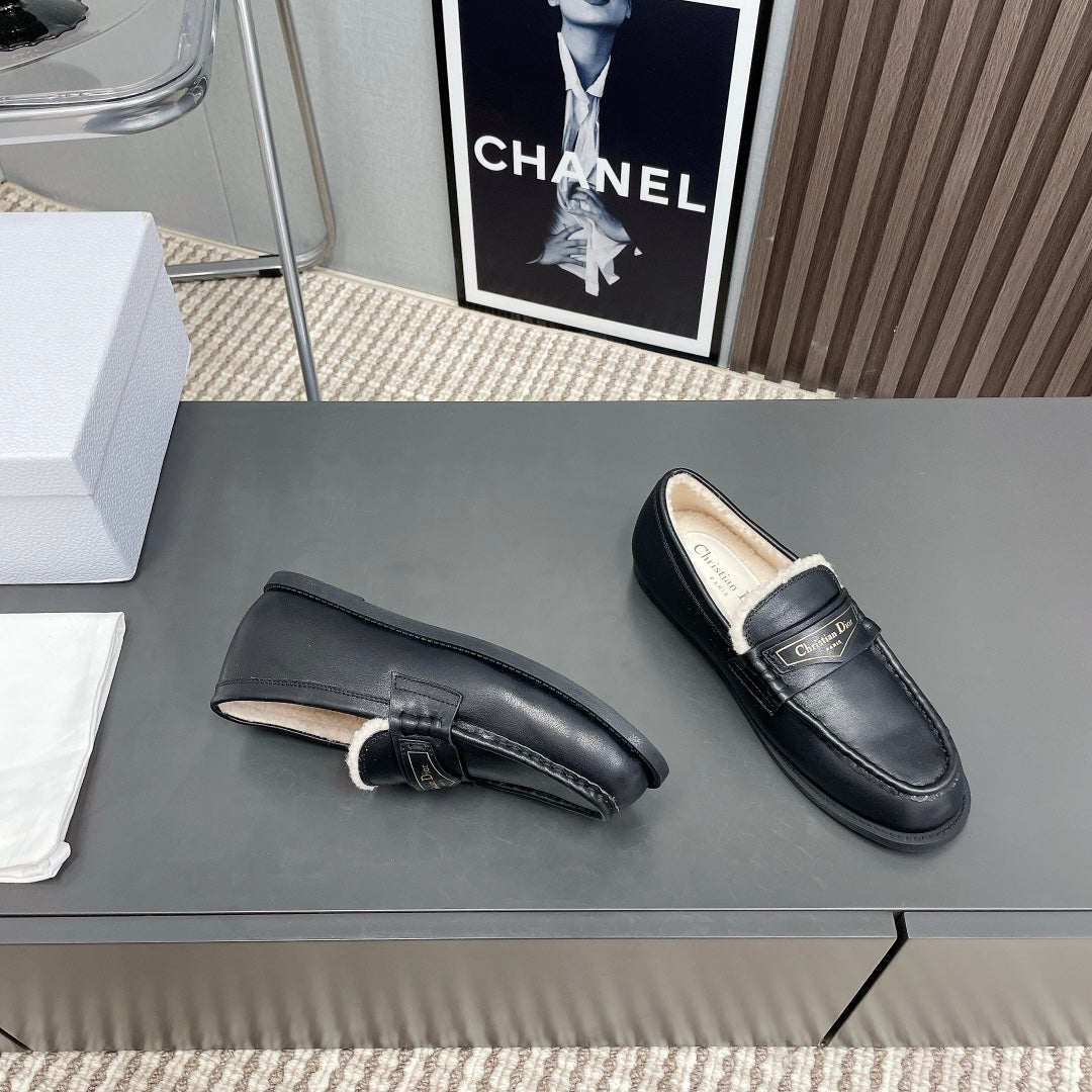 DIOR Loafer In Black Cowhide 996003