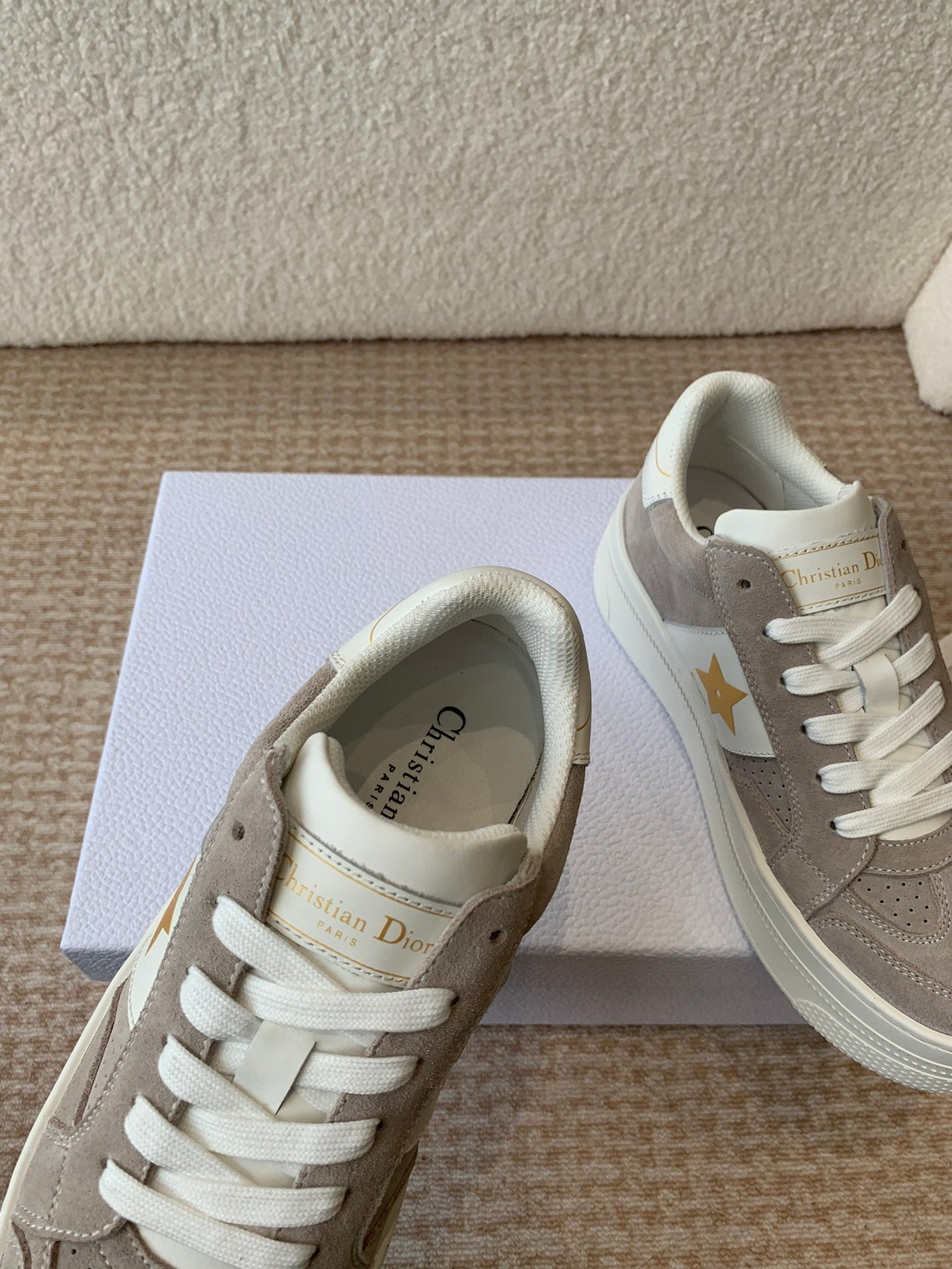 DIOR Star Platform Sneaker In Light Brown Grey Suede 998718