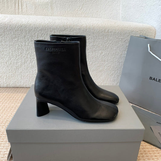 Balanciaga ANKLE BOOTS IN BLACK LOGO EMBOSSED SOFT SHEEPSKIN