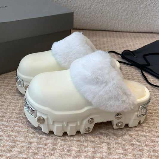 Balanciaga PLATFORM MULES IN BEIGE RUBBER MIX RABBIT FUR SILVER HARDWARE