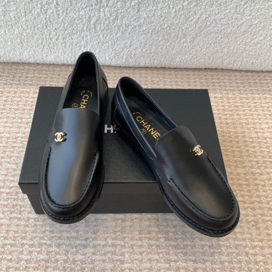 CHANEL 25S Loafer Black Calfskin
