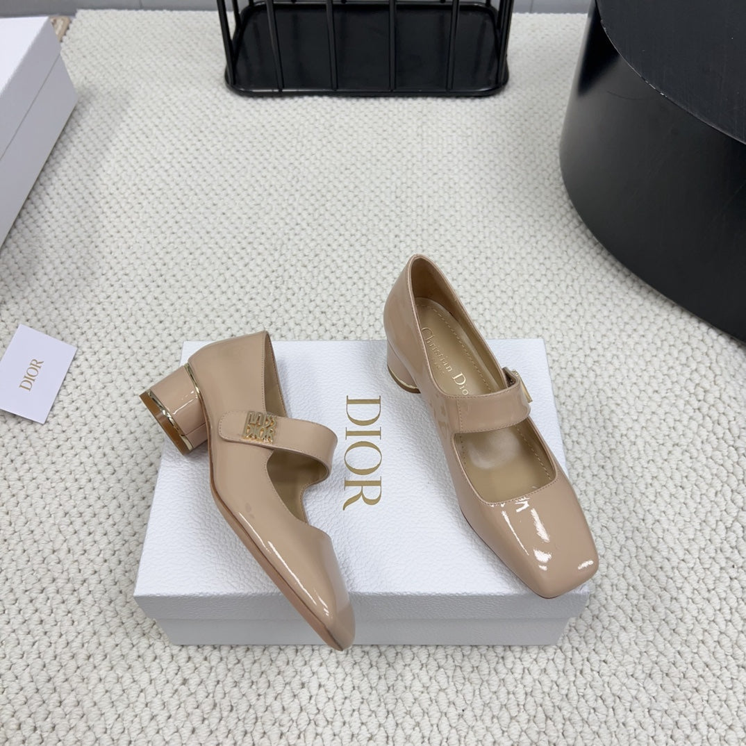 DIOR Miss  DIOR Pump 45mm In Beige Pink Glossy Lambskin 995137