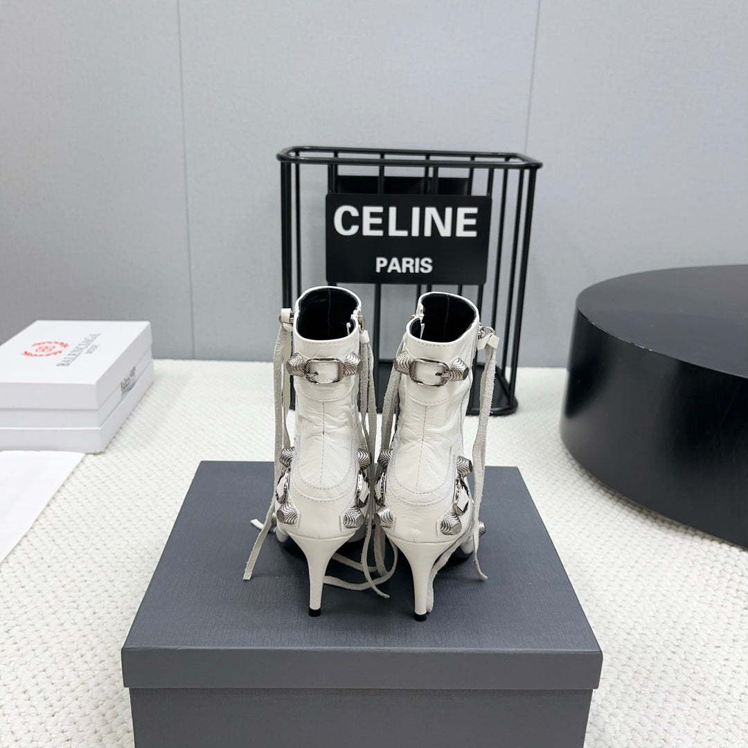 Balanciaga CAGOLE HIGH BOOTS IN WHITE LAMBSKIN