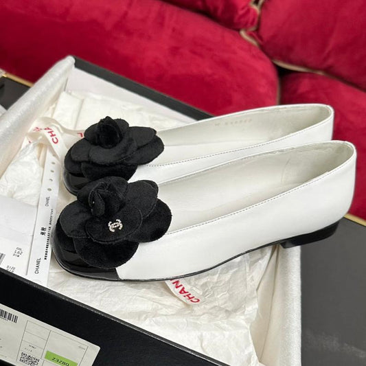 CHANEL ballet flat black flower white calfskin
