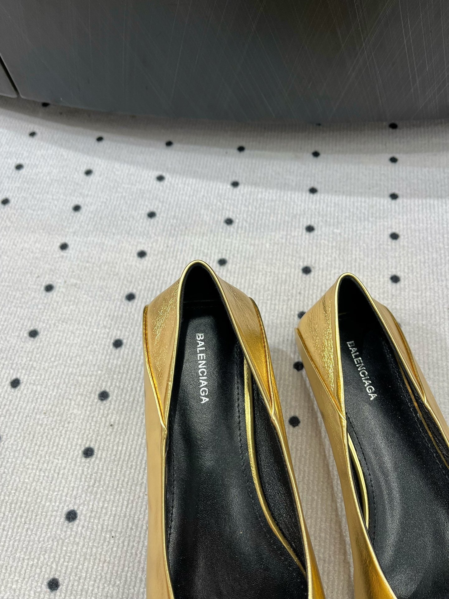 Balanciaga POINTED BB GOLD BUCKLE BALLET FLAT IN GOLD METALLIC SHINY CALFSKIN