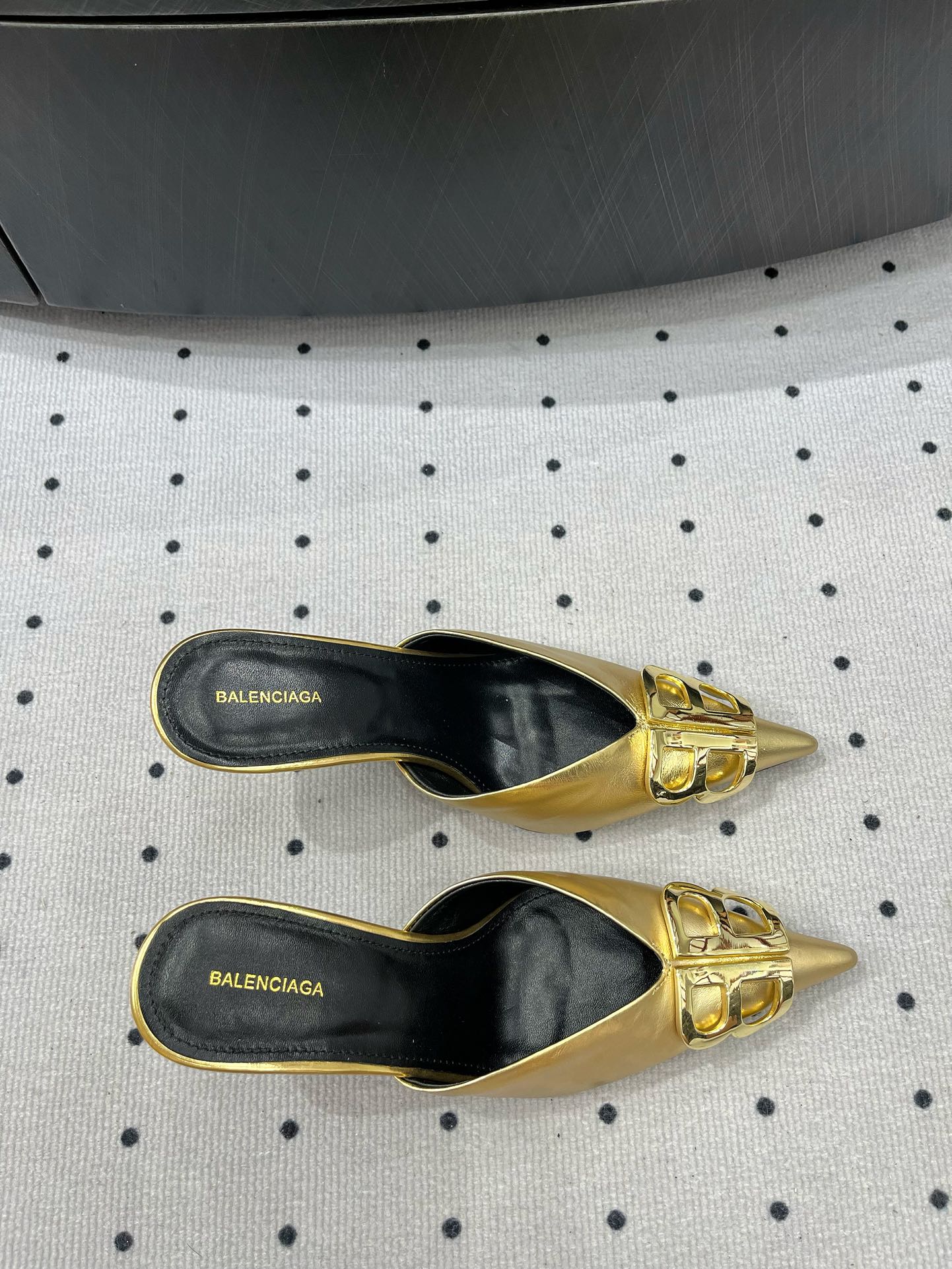 Balanciaga POINTED BB GOLD BUCKLE HEELED SLINGBACK IN GOLD METALLIC SHINY CALFSKIN