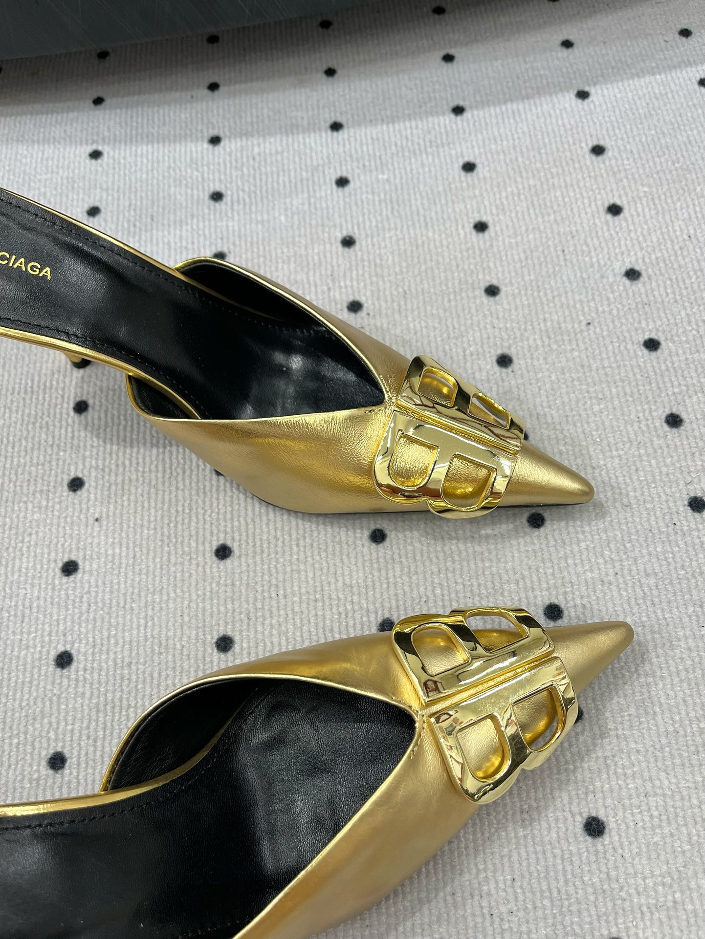Balanciaga POINTED BB GOLD BUCKLE HEELED SLINGBACK IN GOLD METALLIC SHINY CALFSKIN