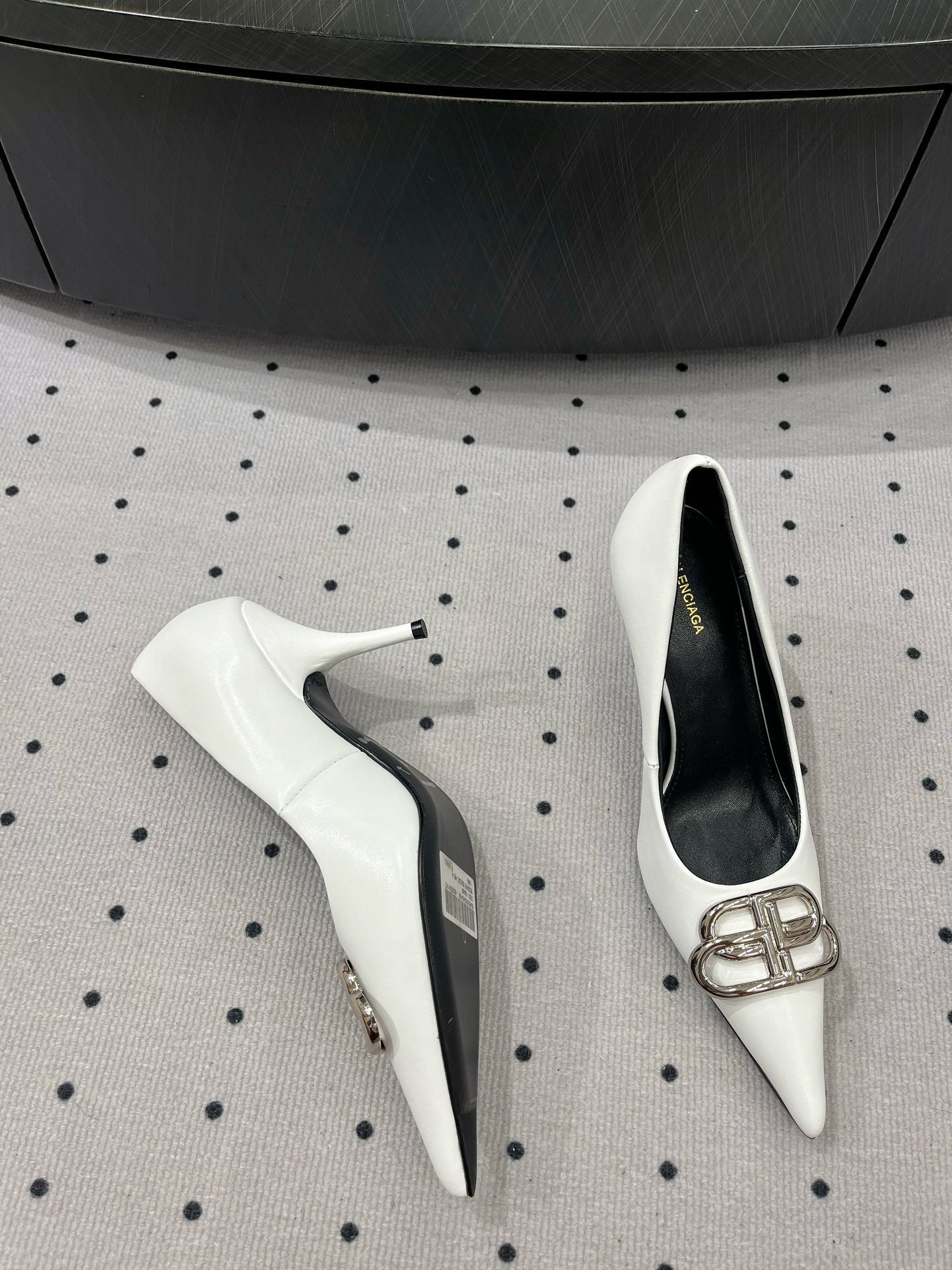 Balanciaga HEELED PUMPS 65 MM IN WHITE GLOSSY CALFSKIN SILVER HARDWARE