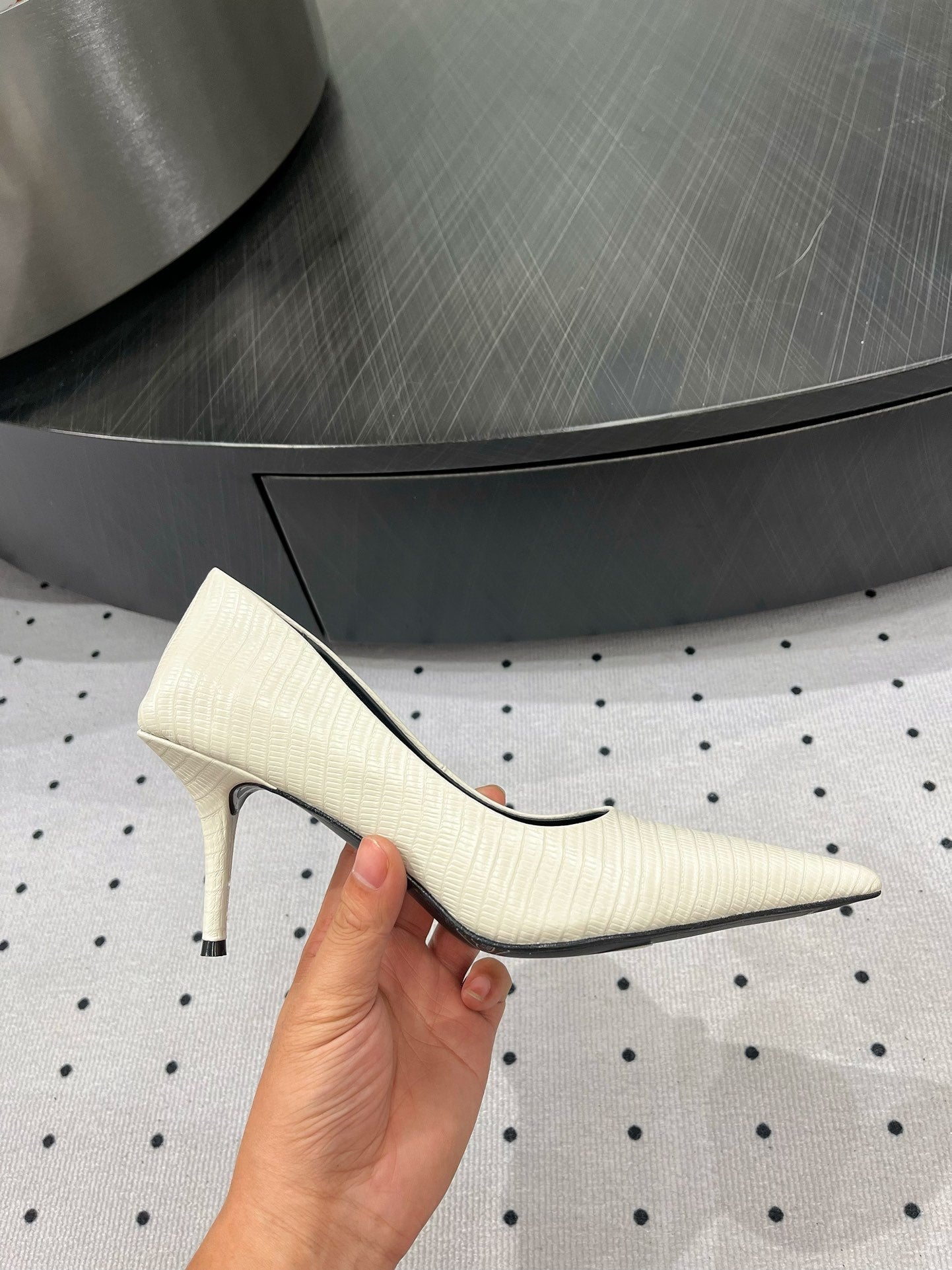 Balanciaga CLASSIC PUMPS 65MM IN CREAM LIZARD PATTERN CALFSKIN