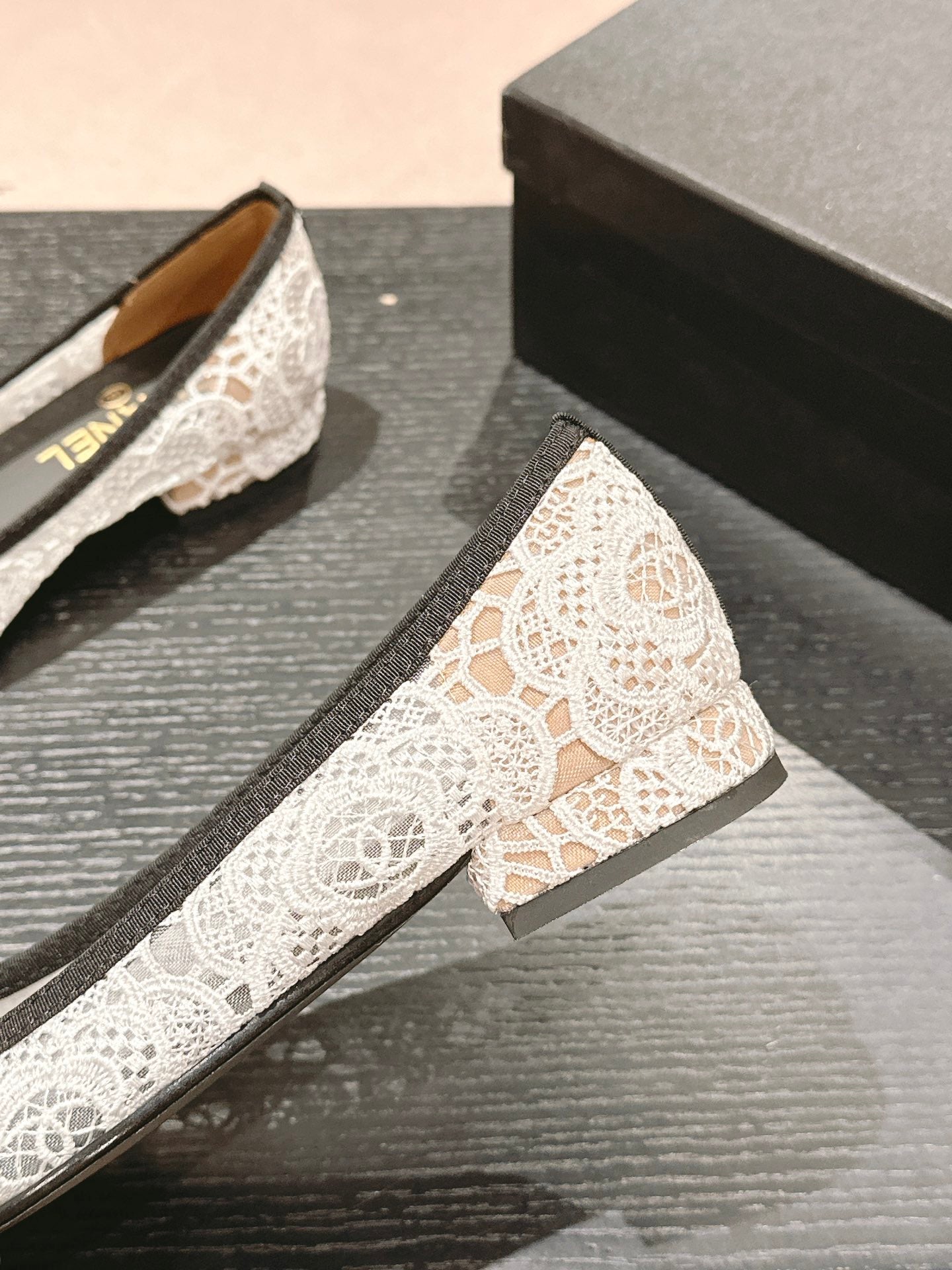 CHANEL ballet flat flower white lace fabric