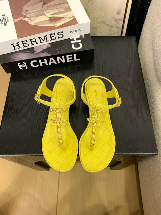 CHANEL 25 Thong Sandal Double C Leather