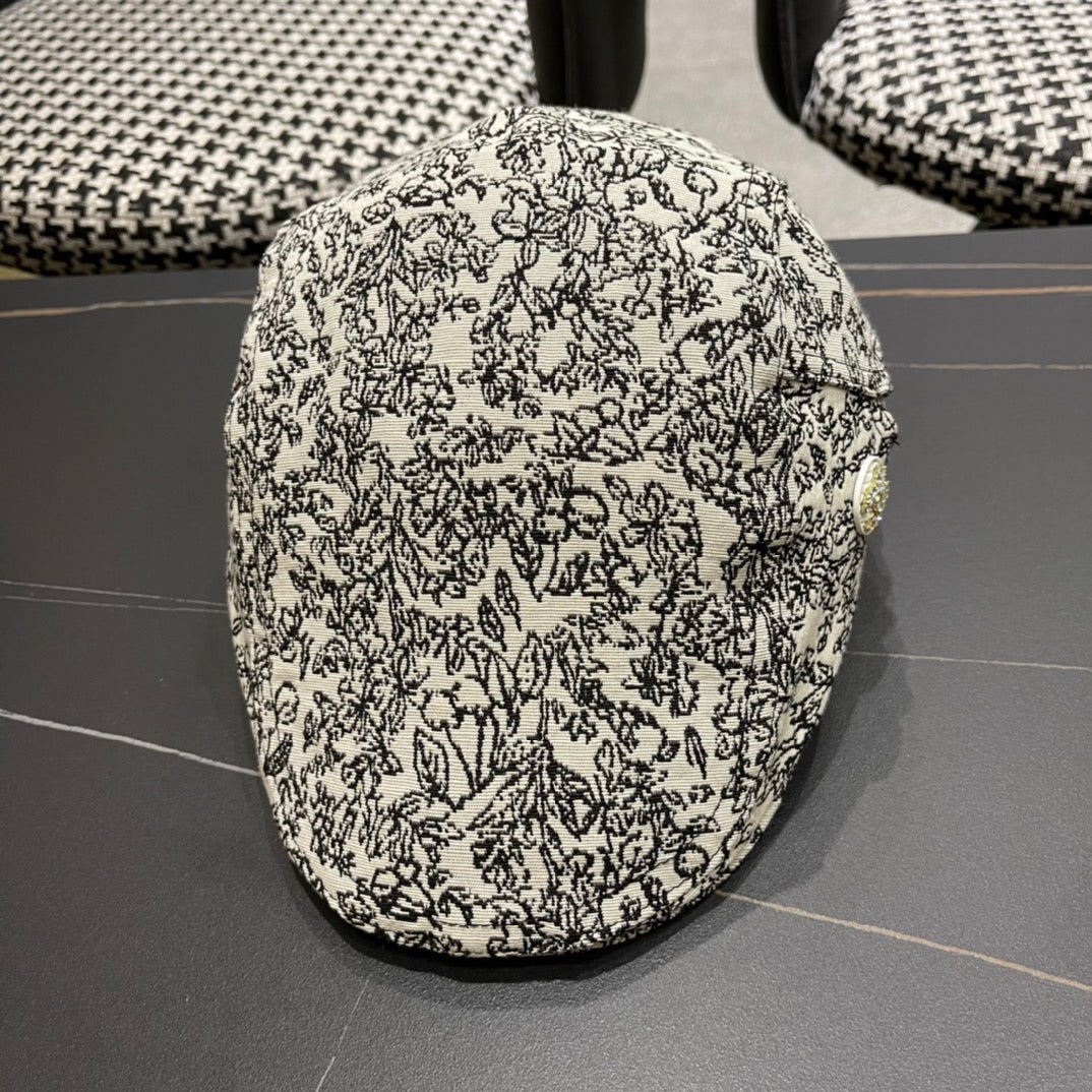 CHANEL BAKER BOY CAP IN WHITE MIX BLACK FABRIC 431518