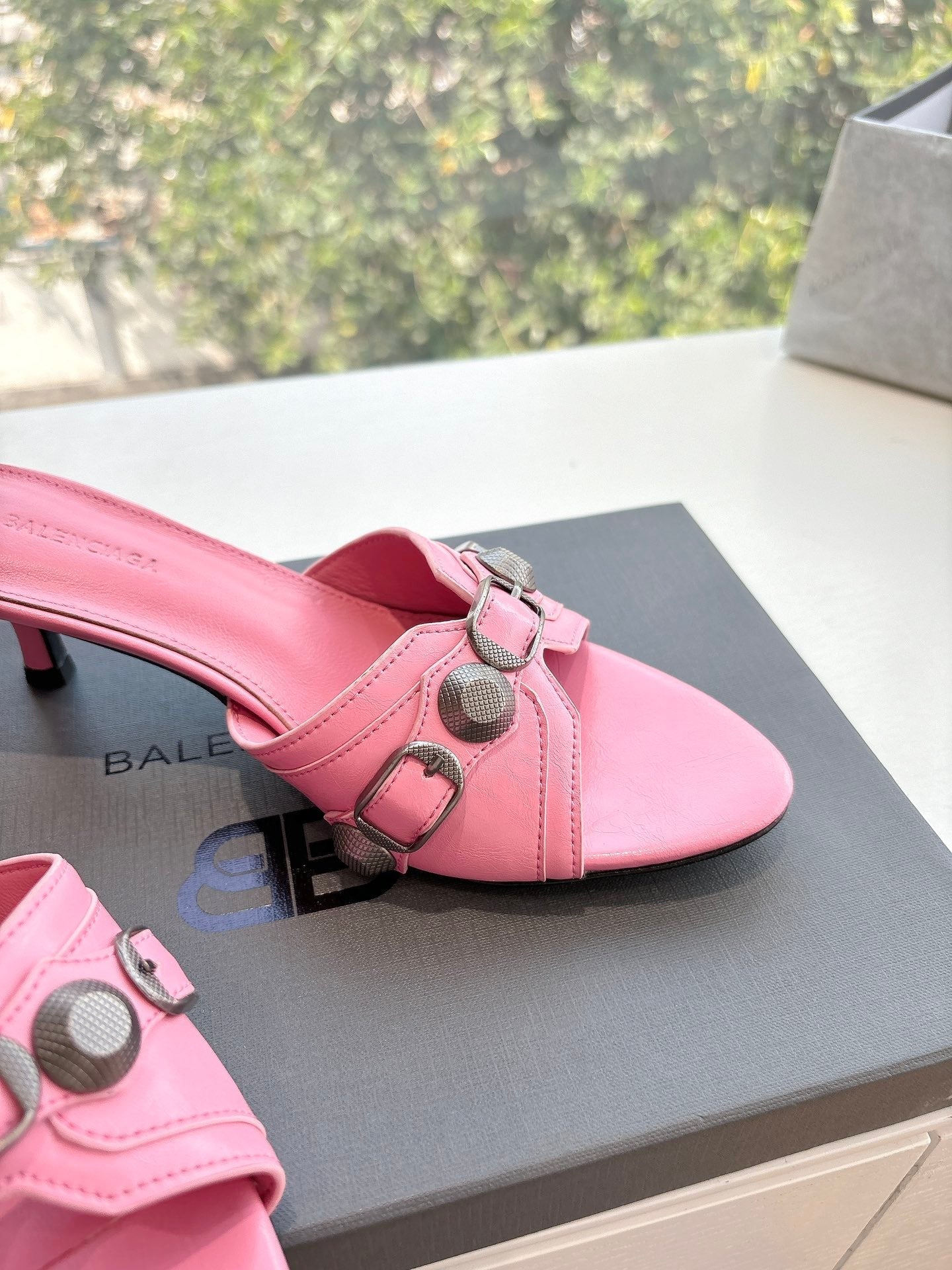 Balanciaga CAGOLE MID-HEEL MULES IN SHOCKING PINK CALFSKIN