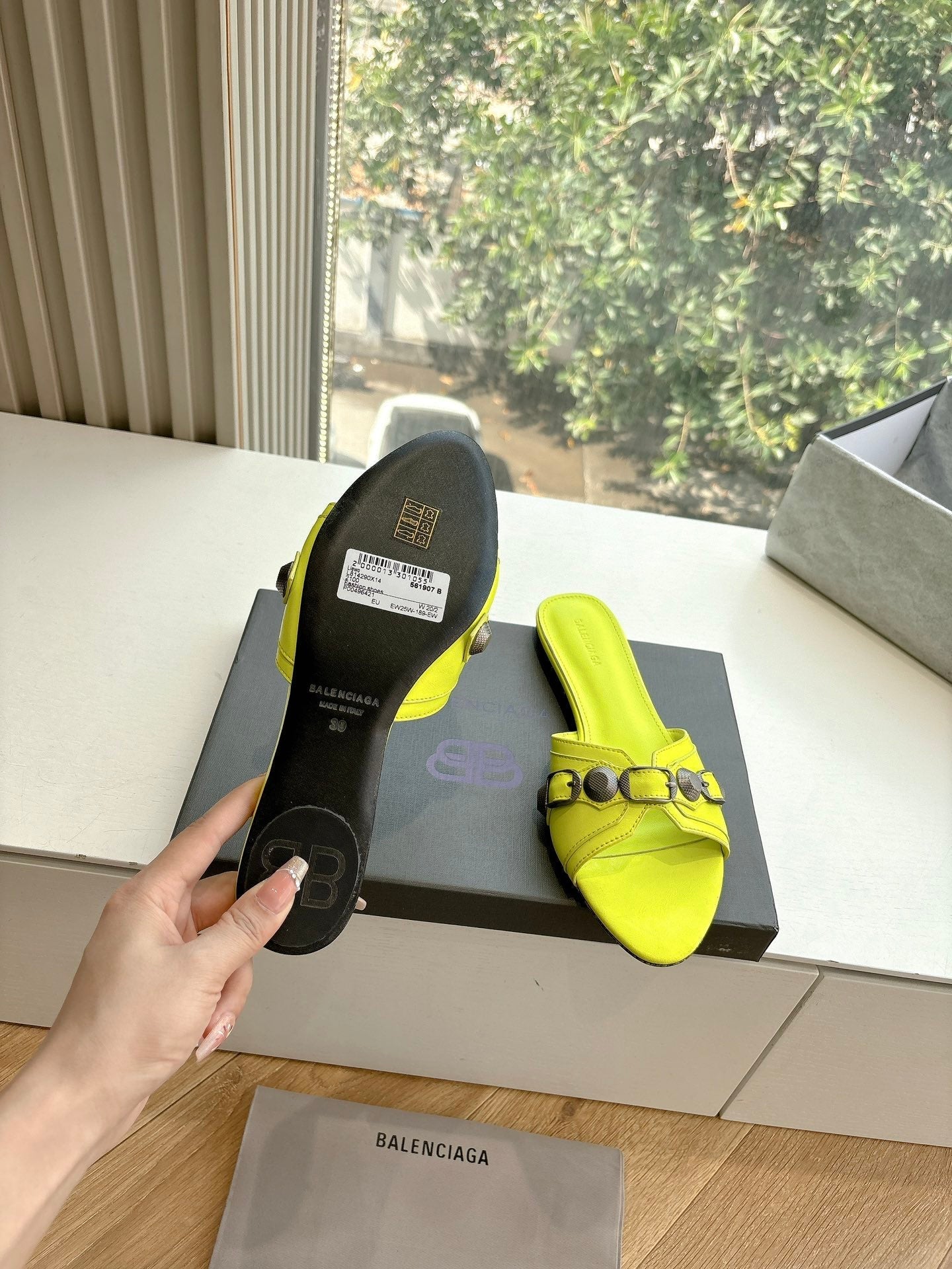 Balanciaga CAGOLE FLAT MULES IN LIME YELLOW CALFSKIN