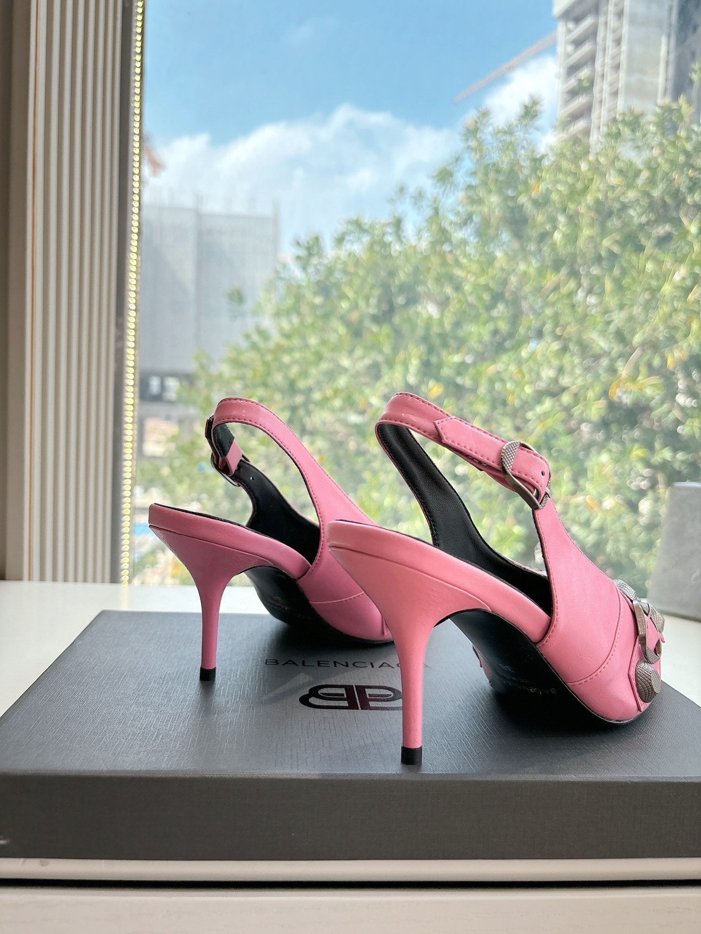 Balanciaga CAGOLE HIGH SLINGBACK IN BUBBLEGUM PINK GLOSSY CALFSKIN