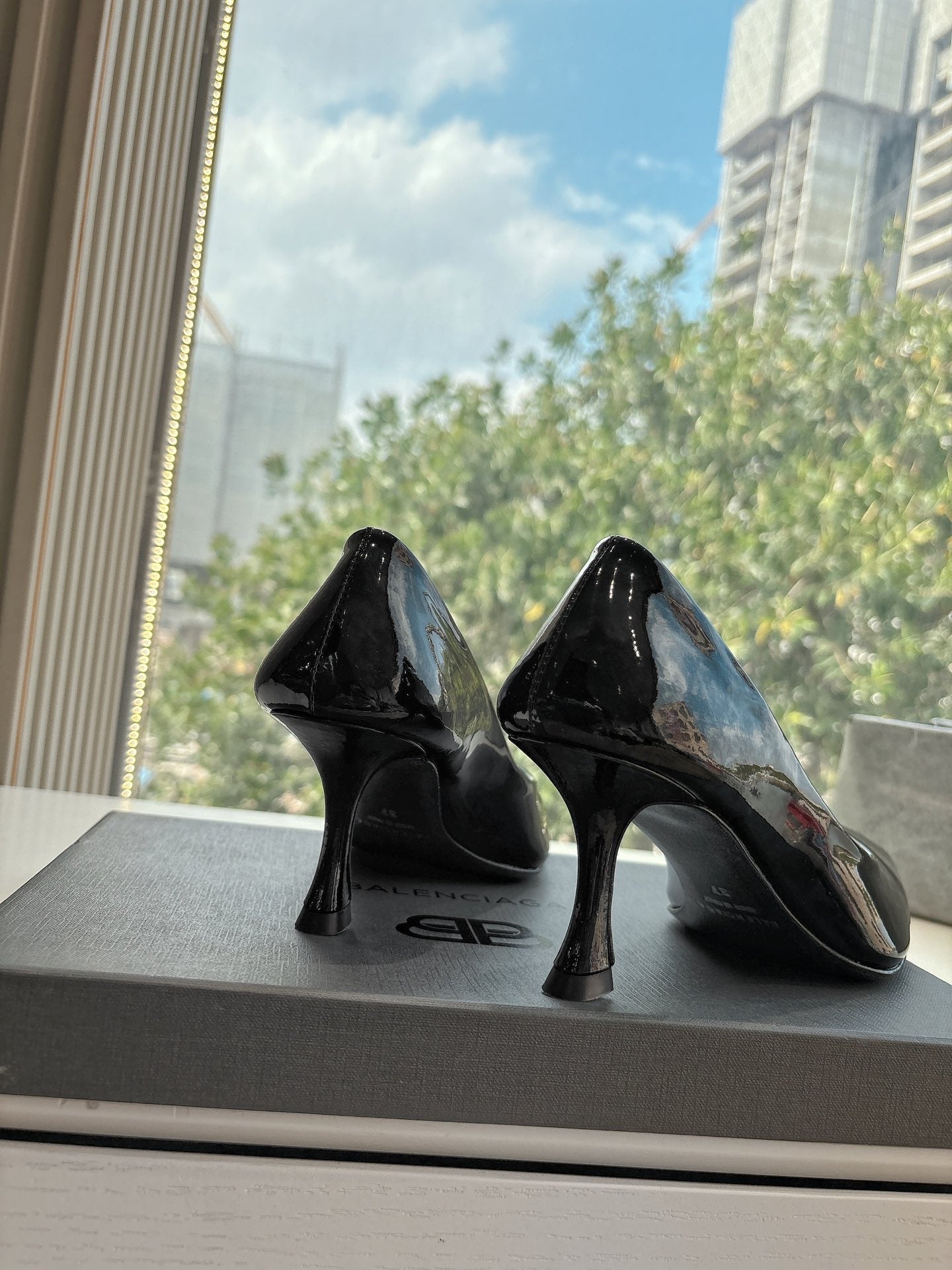 Balanciaga HIGH PUMPS IN BLACK PATENT CALFSKIN