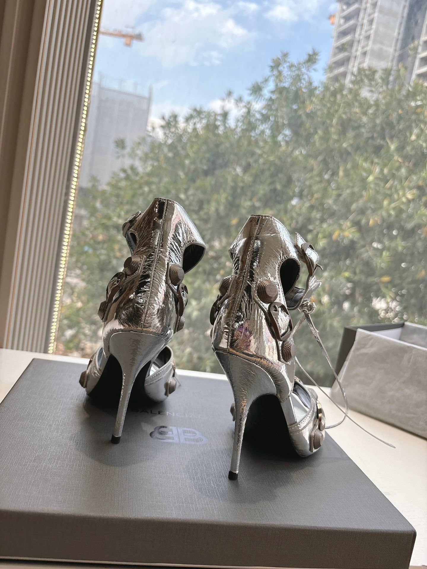 Balanciaga CAGOLE HIGH-HEEL SANDALS IN SILVER METALLIC LAMBSKIN