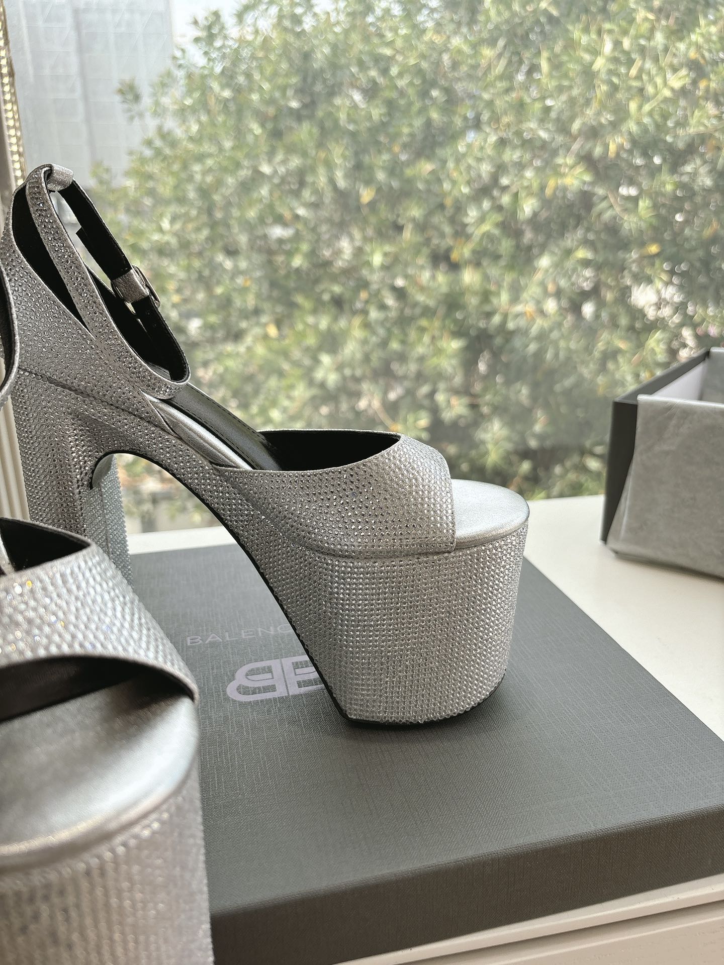 Balanciaga PLATFORM ANKLE STRAP HEELS IN SILVER METALLIC ATTACHED RHINESTONES CALFSKIN