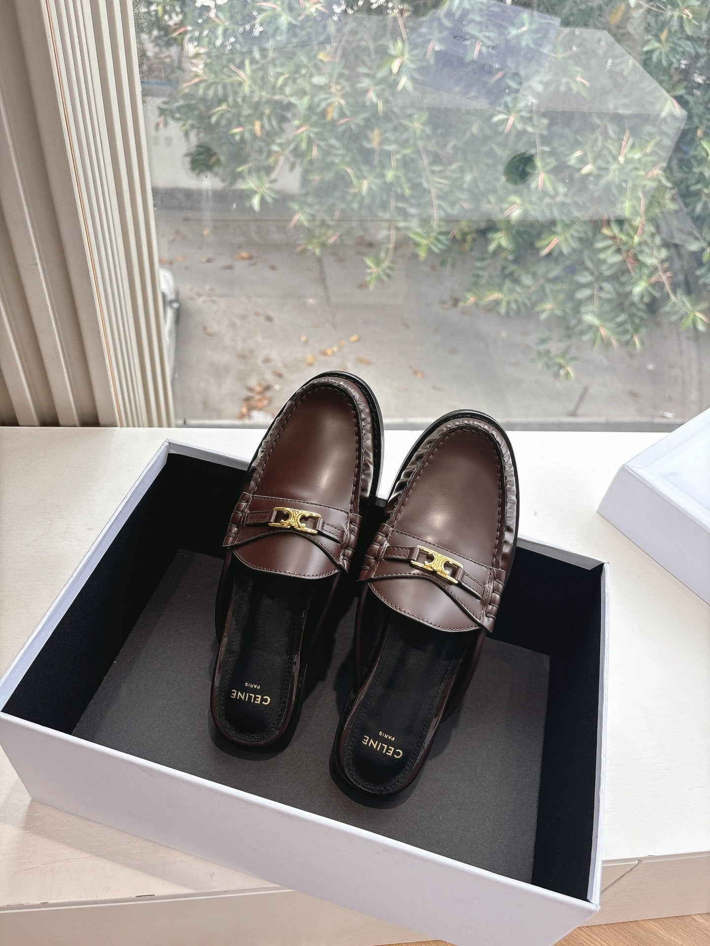 Celine CELINE  Slippers Brown Leather 285953