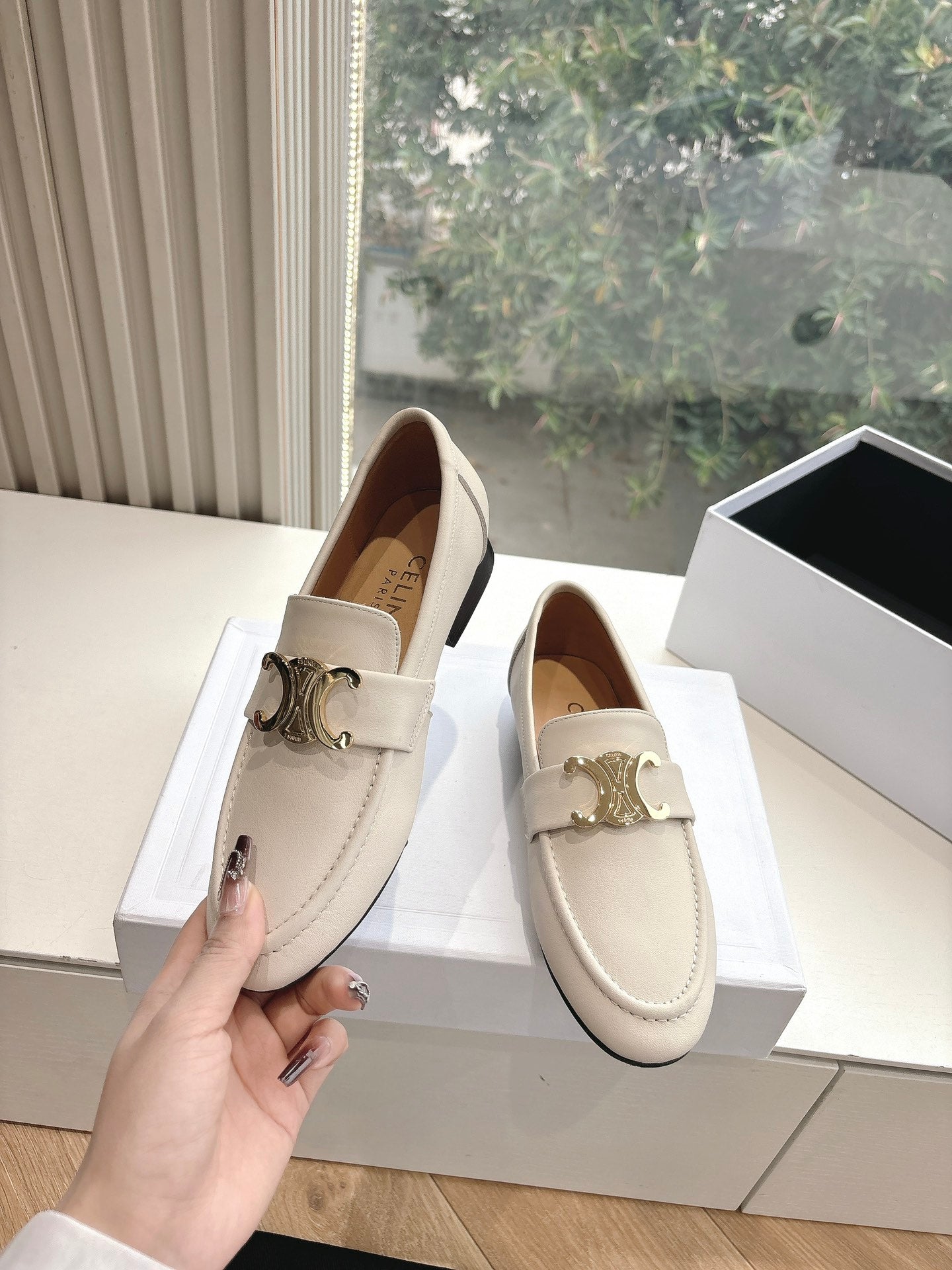 Celine CELINE Buckle Triomphe Loafers White Leather 285957