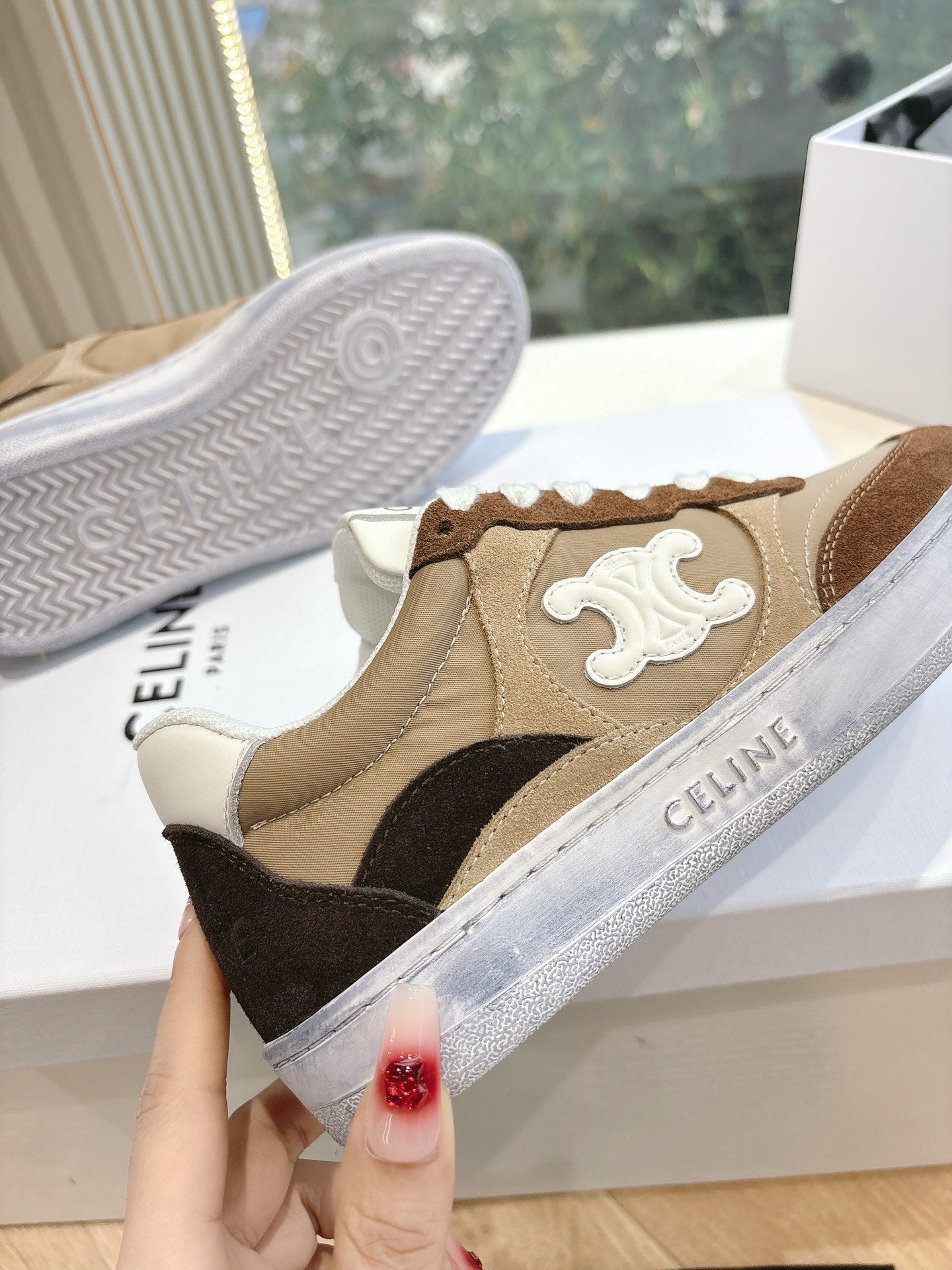 Celine CELINE Sneaker Bronze Suede 285894