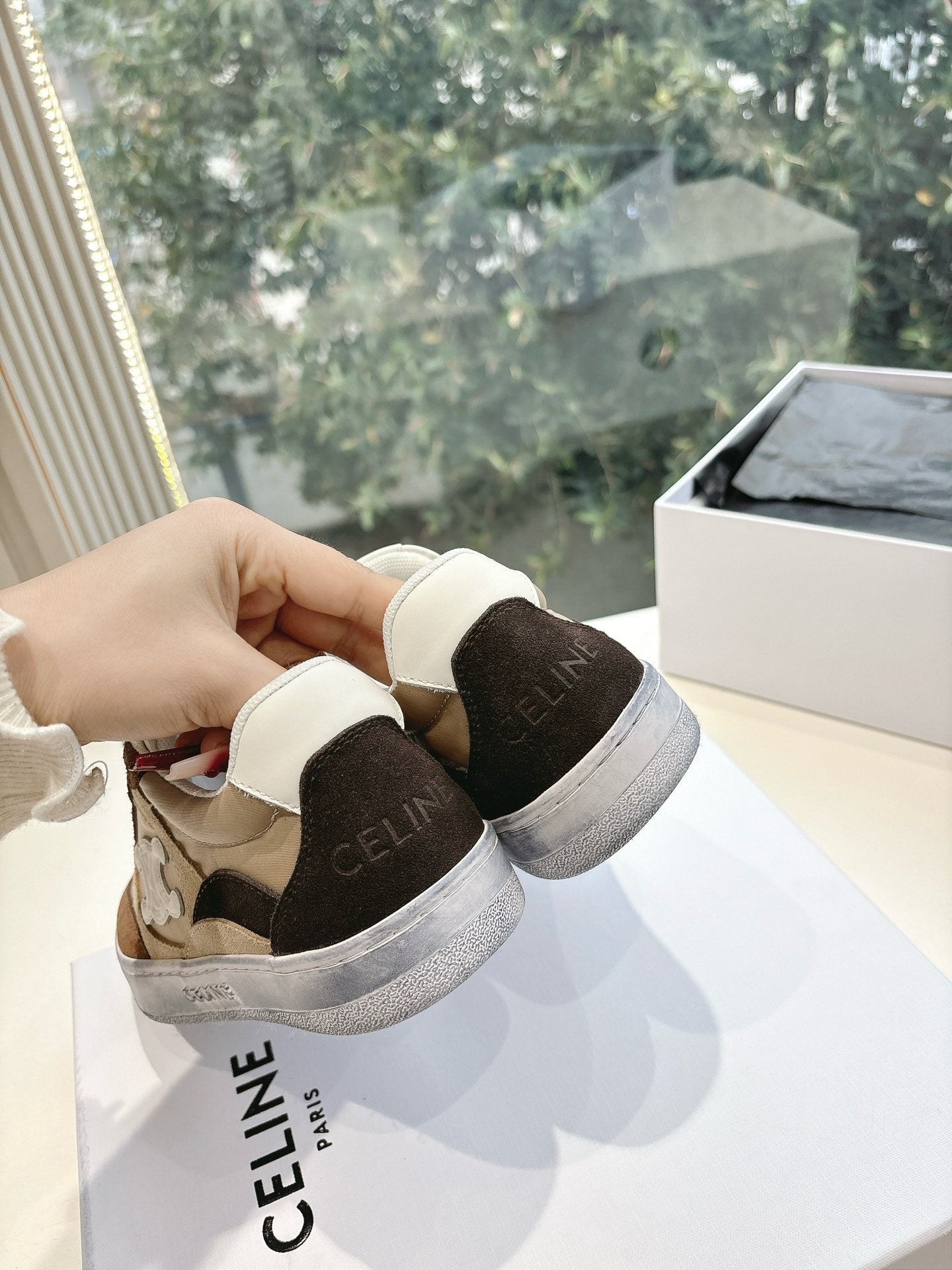 Celine CELINE Sneaker Bronze Suede 285894