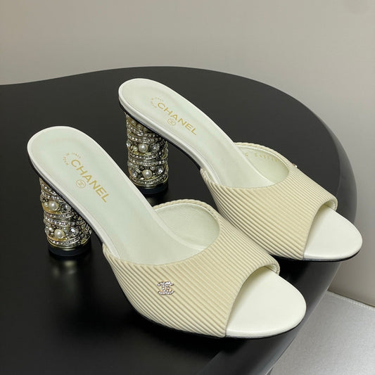 CHANEL 25p Sandal Heel 8cm Cream Cloth