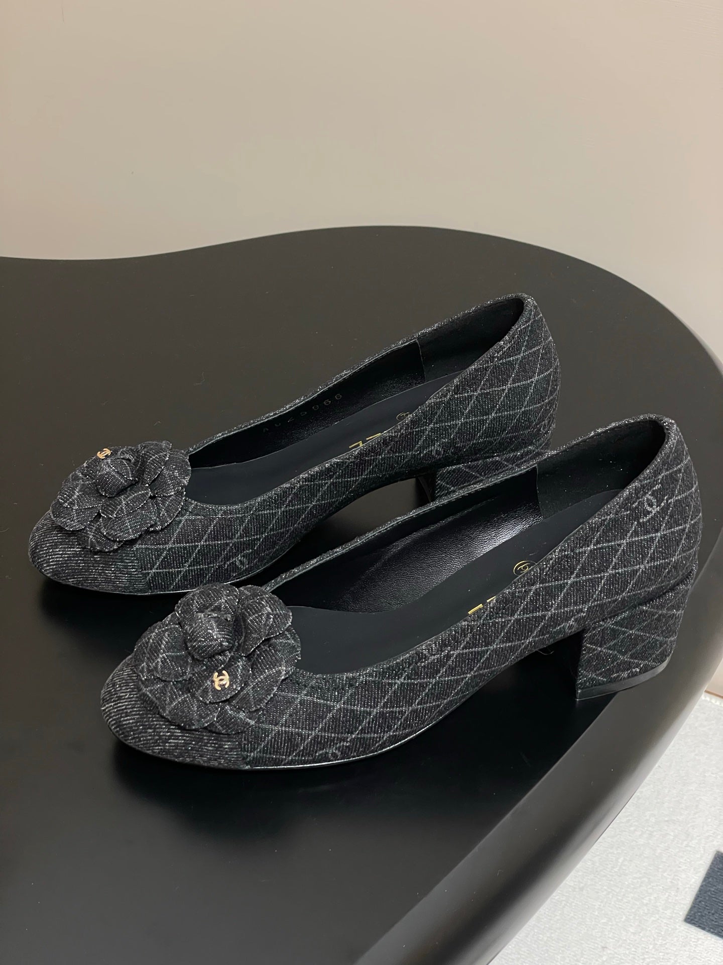 CHANEL 25S Ballet Flower