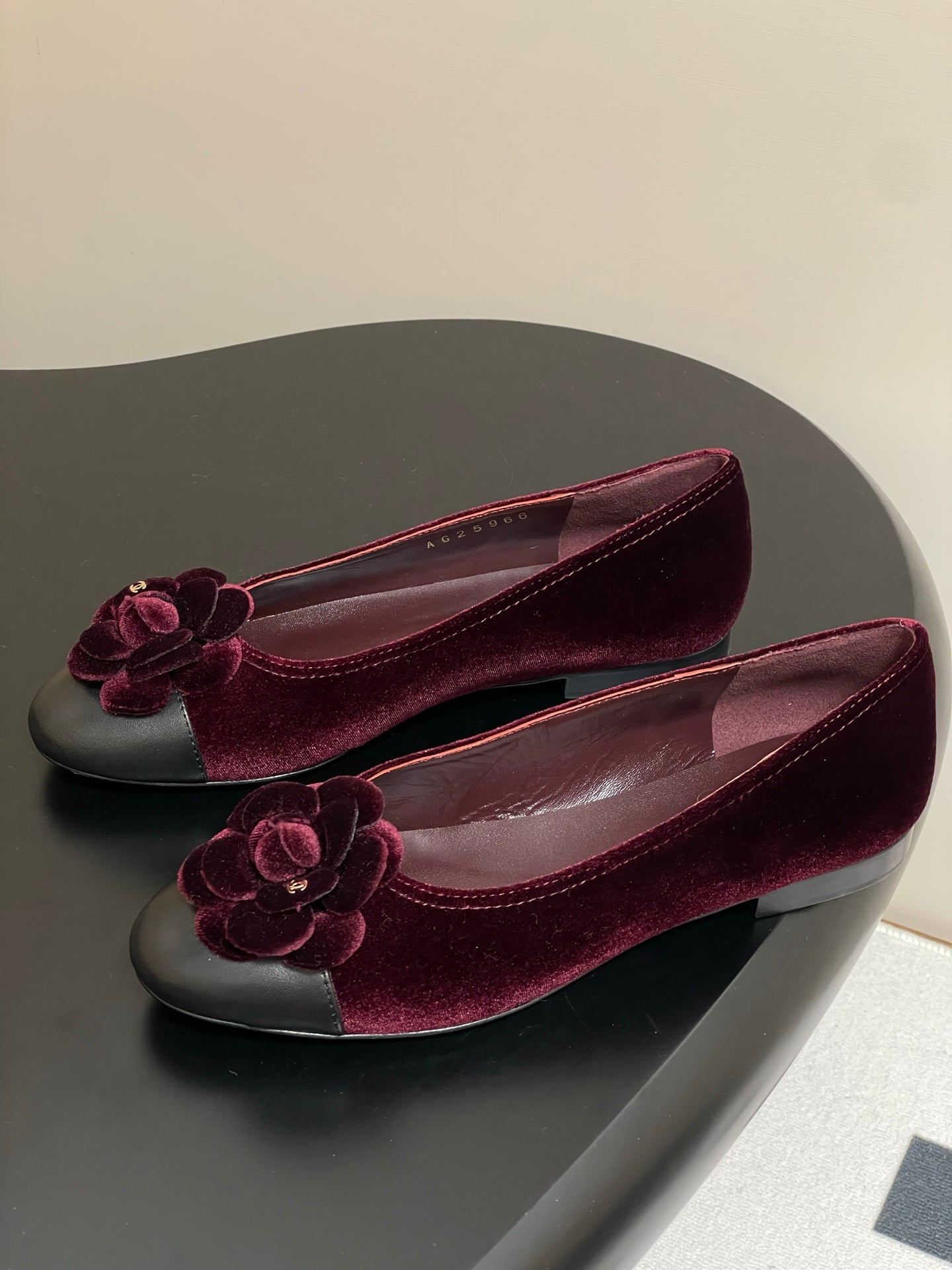 CHANEL 25S Ballet Flower