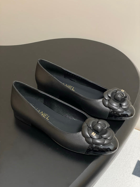 CHANEL 25S Ballet Flower