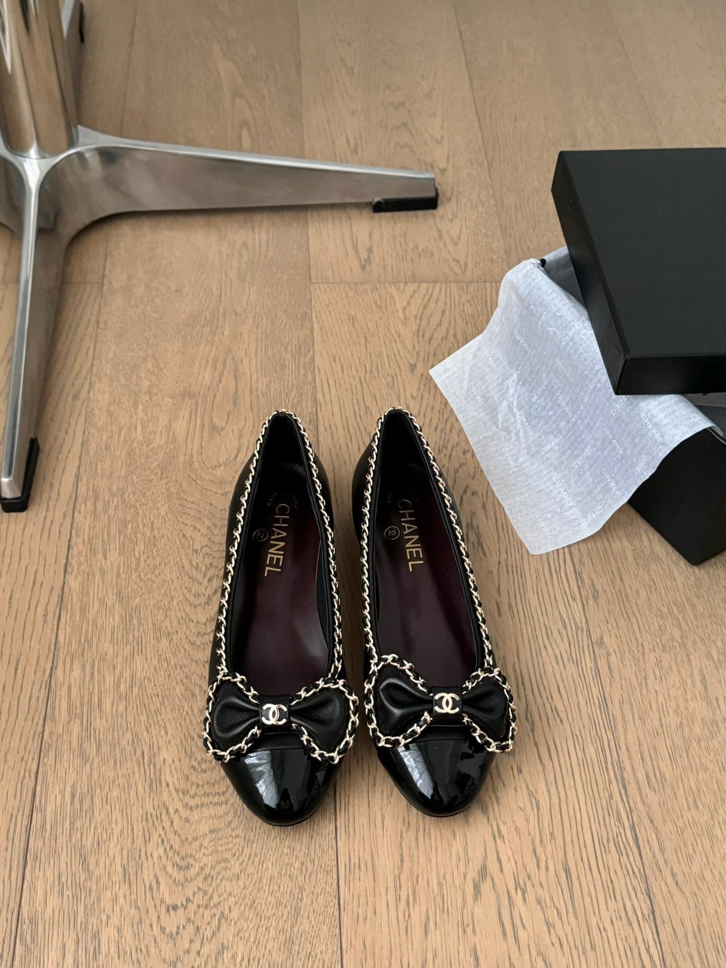 CHANEL Ballet Flats 25mm Black Chain Lambskin