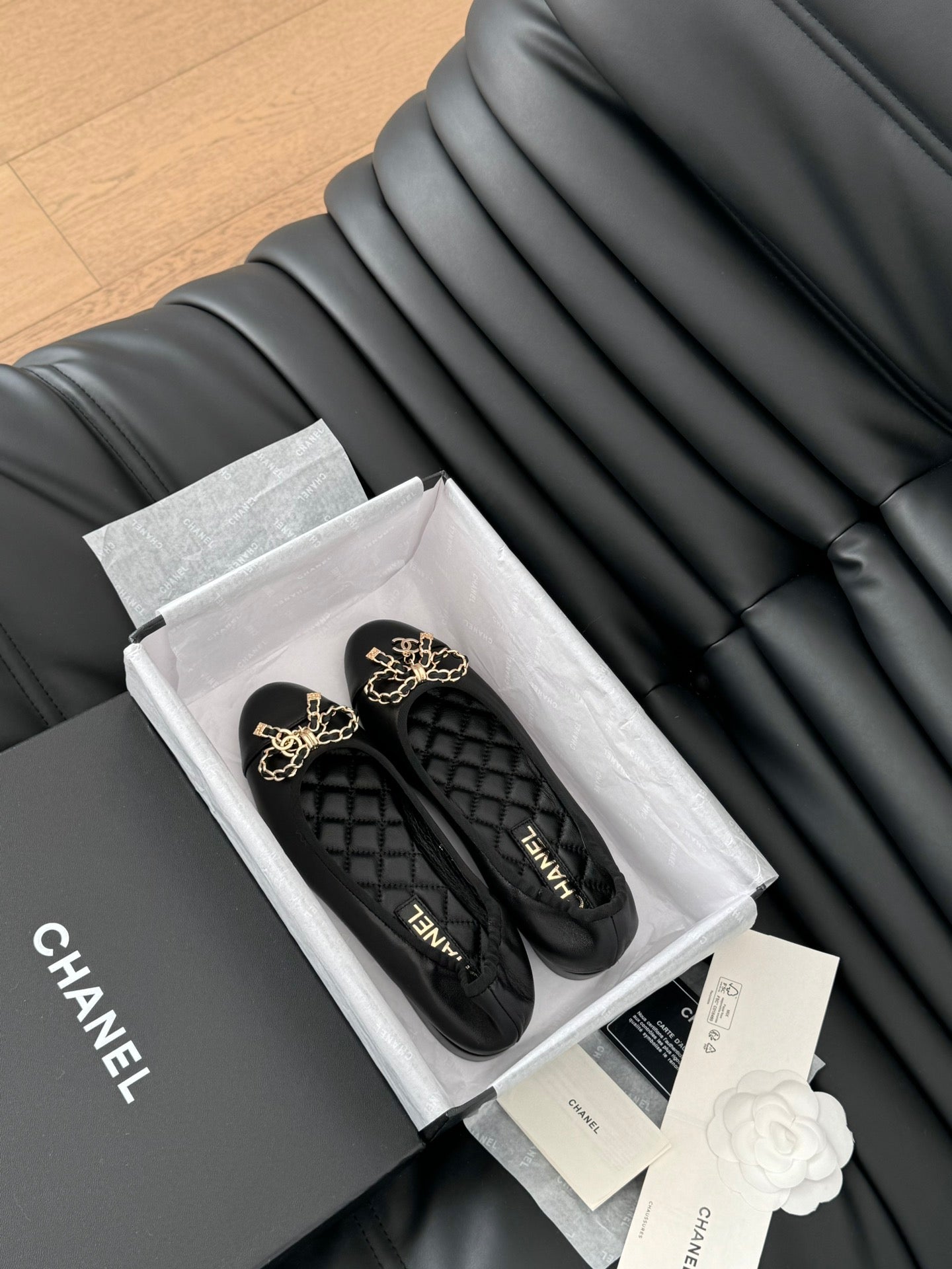 CHANEL Ballet Flats In Black Lambskin 143528