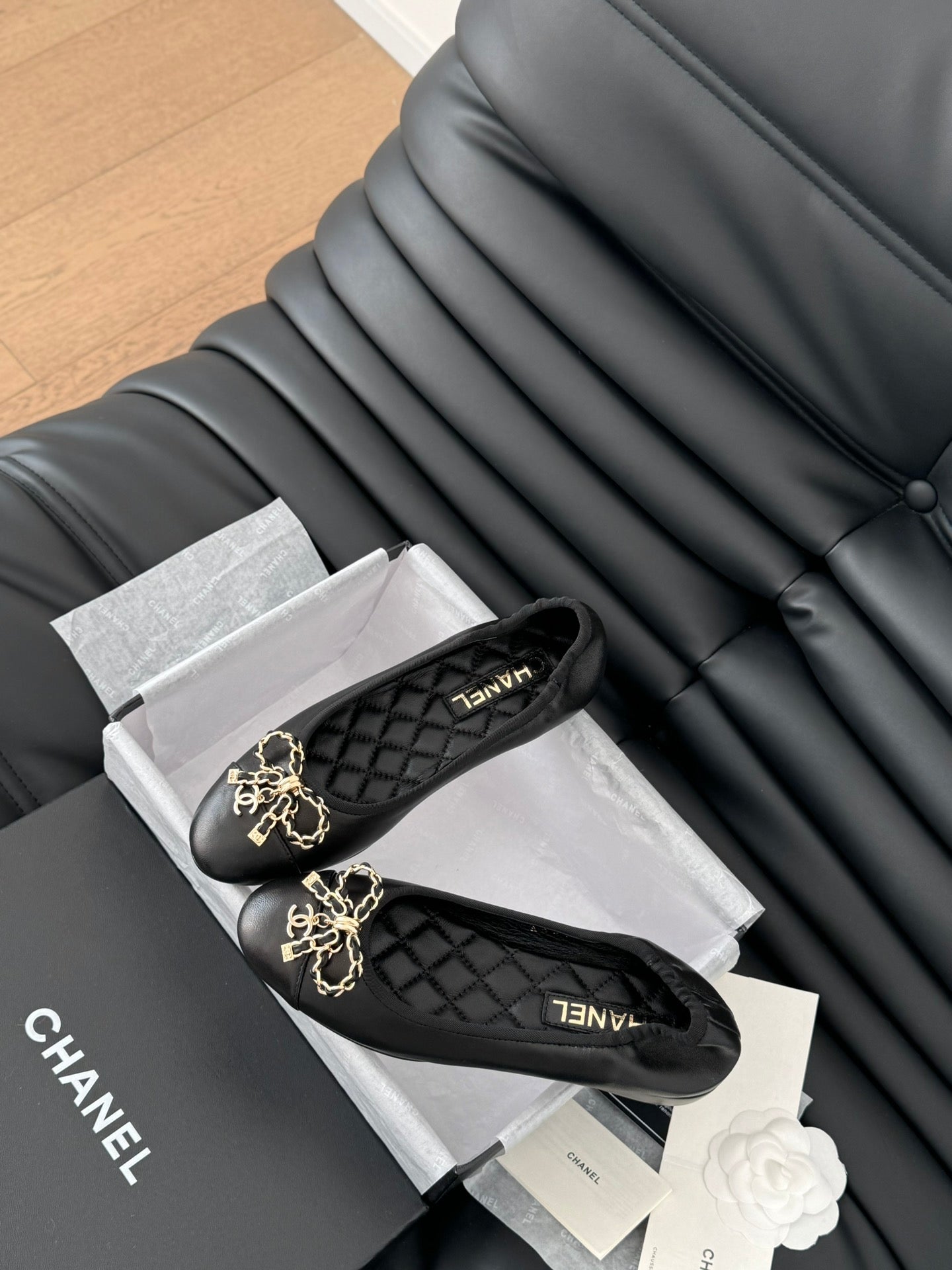 CHANEL Ballet Flats In Black Lambskin 143528