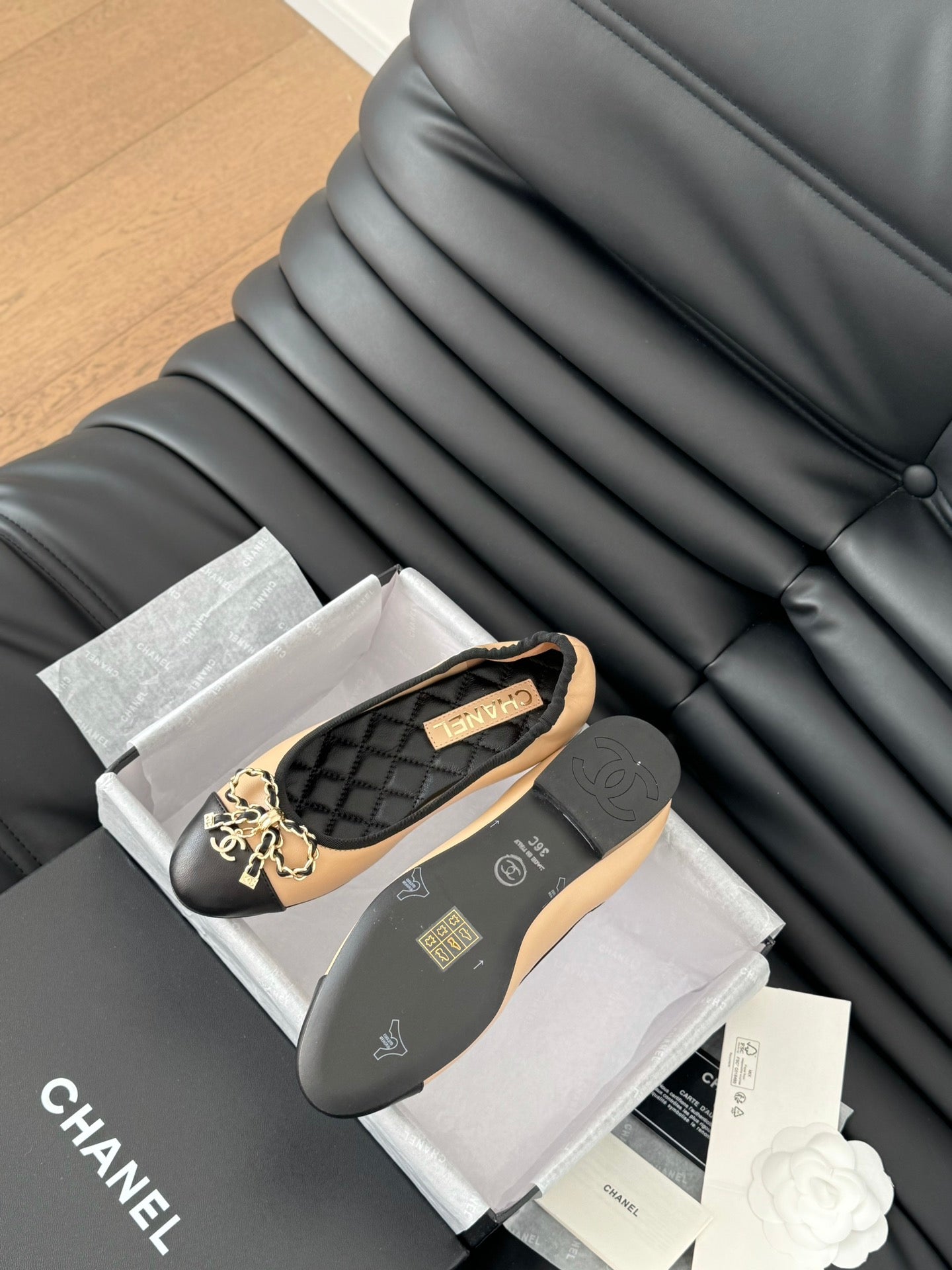 CHANEL Ballet Flats In Beige Lambskin 143530