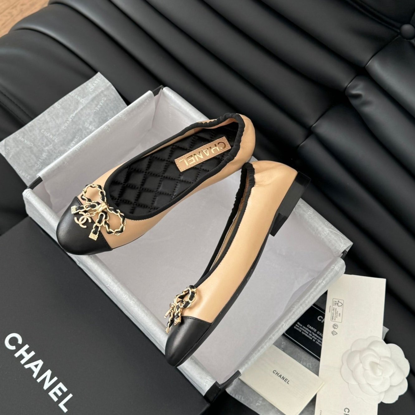 CHANEL Ballet Flats In Beige Lambskin 143530