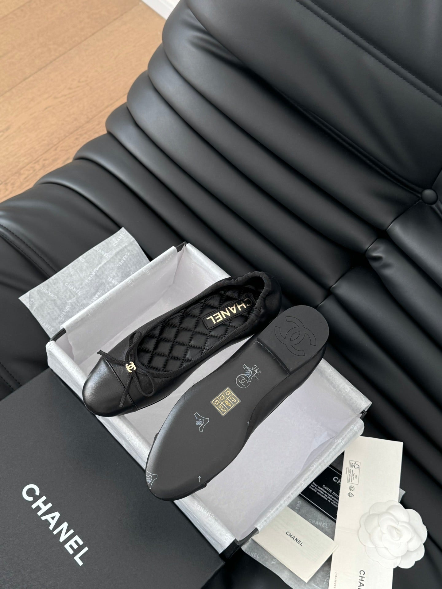 CHANEL Ballet Flats In Black Lambskin 143534