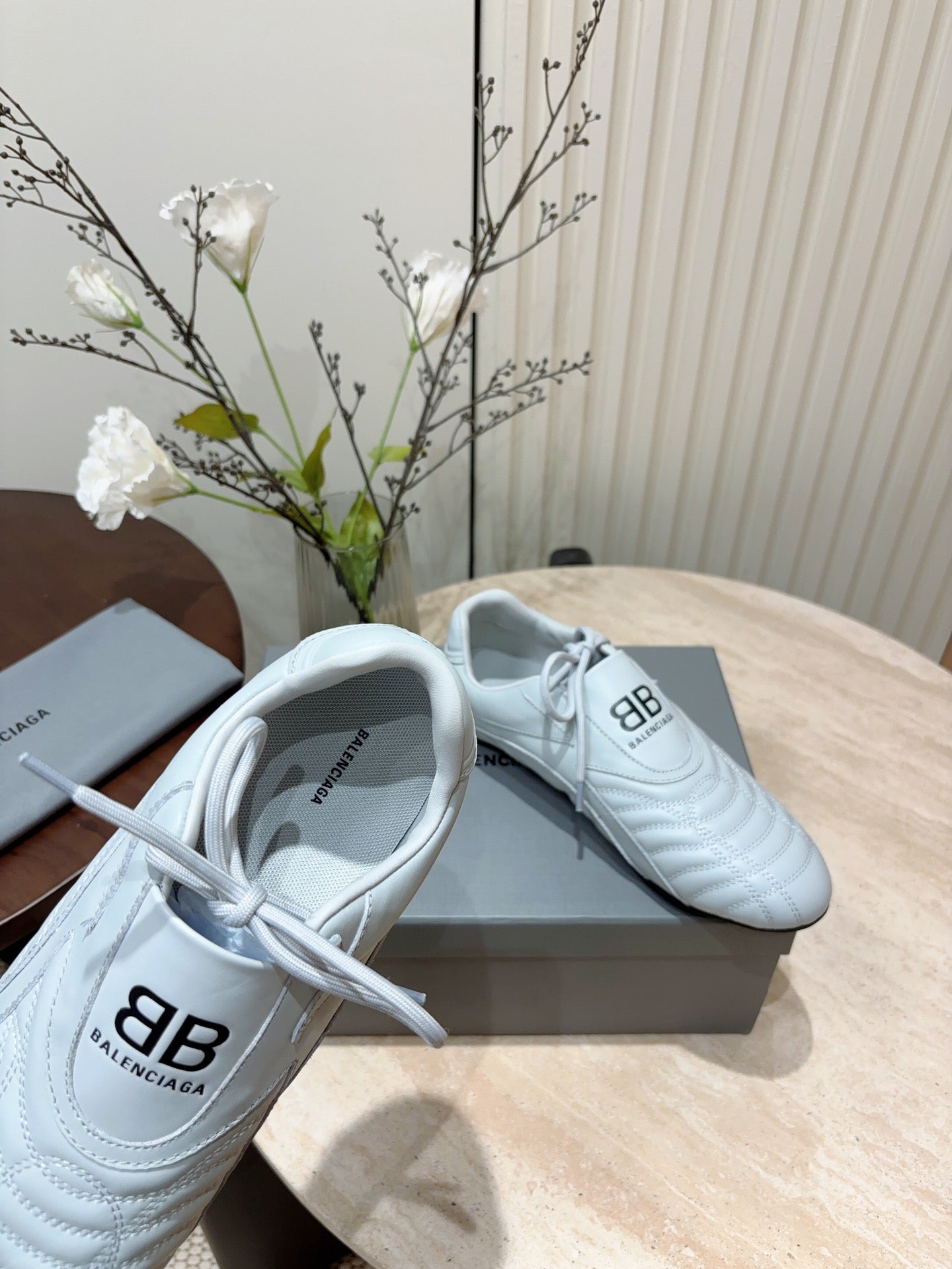 Balanciaga SOCCER SNEAKER IN WHITE QUILTED LAMBSKIN