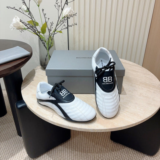 Balanciaga SOCCER SNEAKER IN WHITE MIX BLACK QUILTED LAMBSKIN