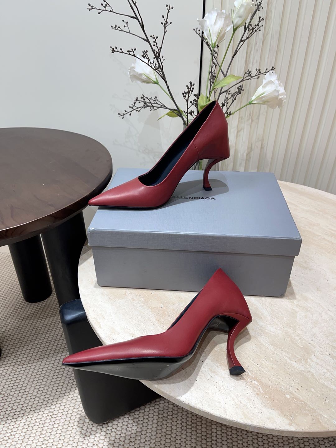 Balanciaga CURVED HEEL SHALLOW MOUTH PUMPS IN CADILLAC CALFSKIN