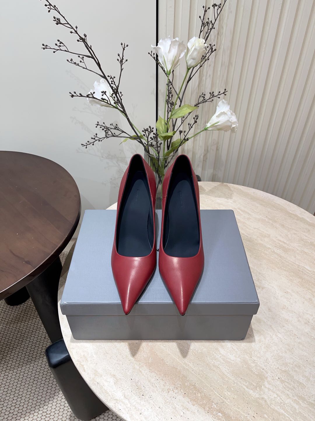 Balanciaga CURVED HEEL SHALLOW MOUTH PUMPS IN CADILLAC CALFSKIN