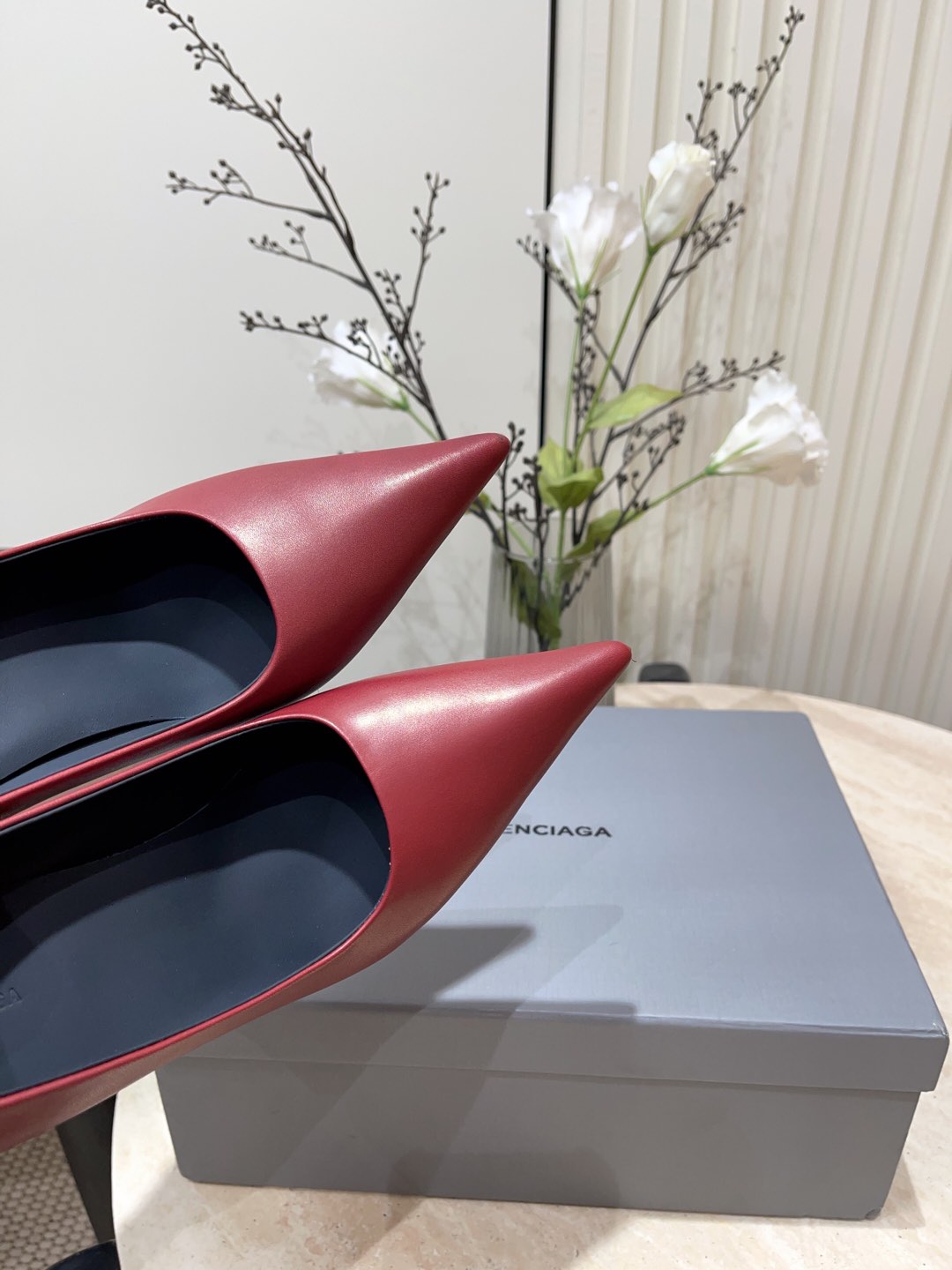 Balanciaga CURVED HEEL SHALLOW MOUTH PUMPS IN CADILLAC CALFSKIN