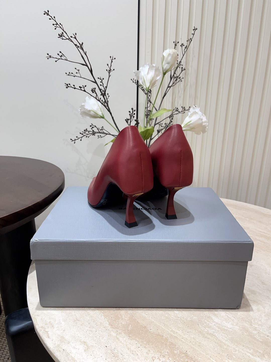Balanciaga CURVED HEEL SHALLOW MOUTH PUMPS IN CADILLAC CALFSKIN